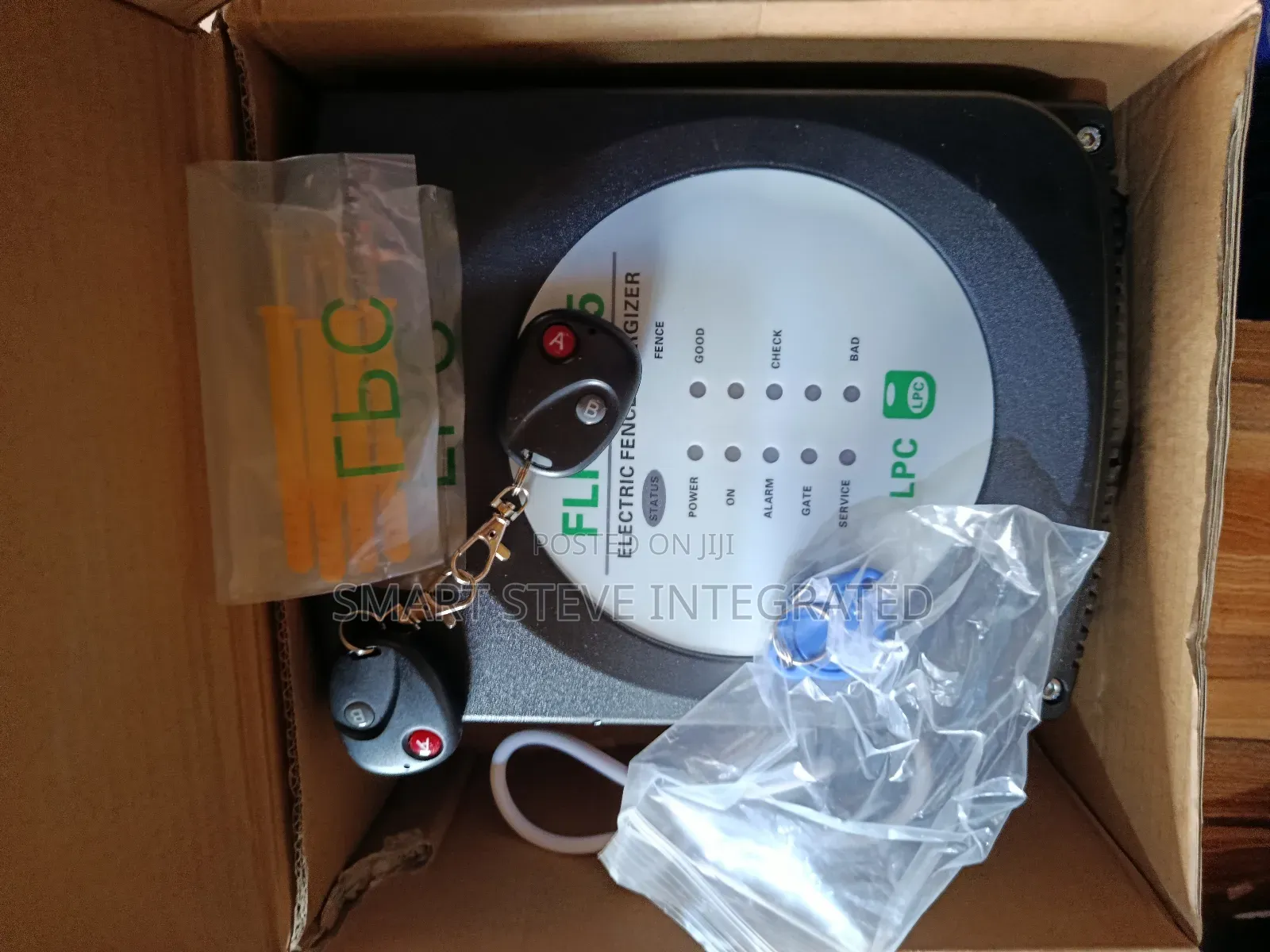 LPC Flicker 5 Electric Fence Energizer Machine