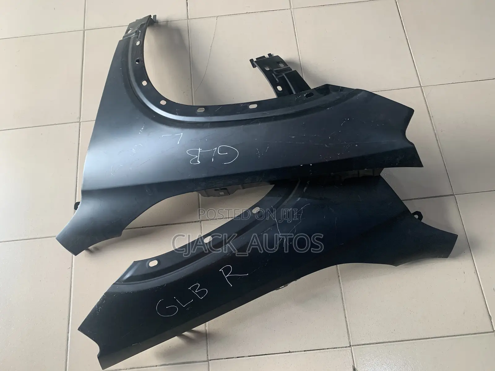 GLB 247 Fenders