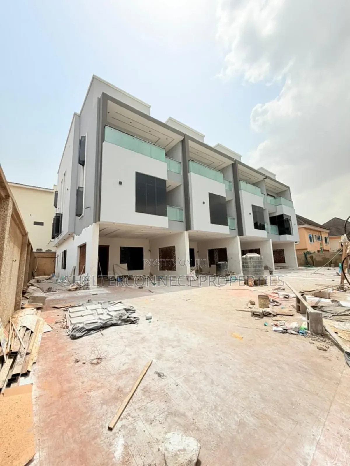4bdrm Duplex in Omole Phase 2 for sale