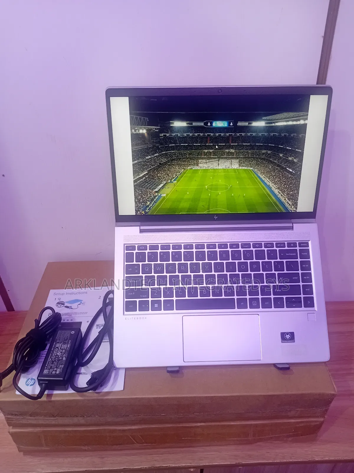 New Laptop HP 240 G1 16GB AMD Ryzen 5 SSD 512GB