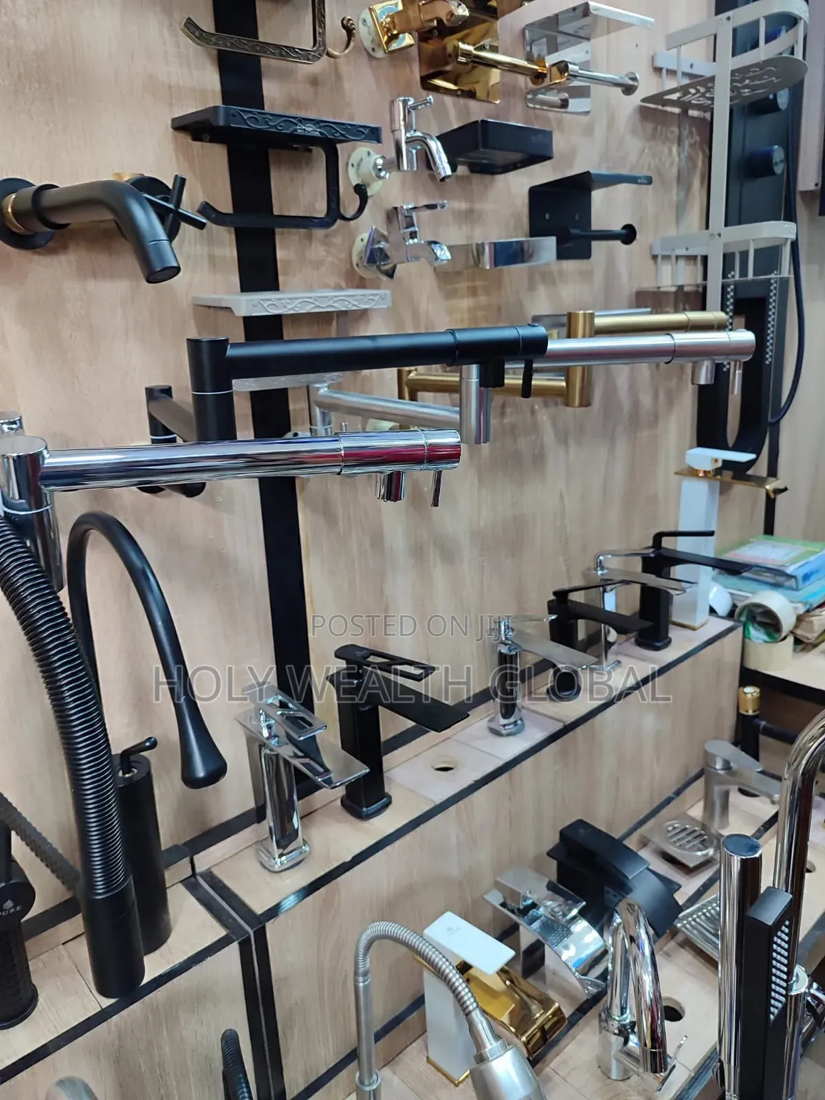 All Tlkind of Faucet Available