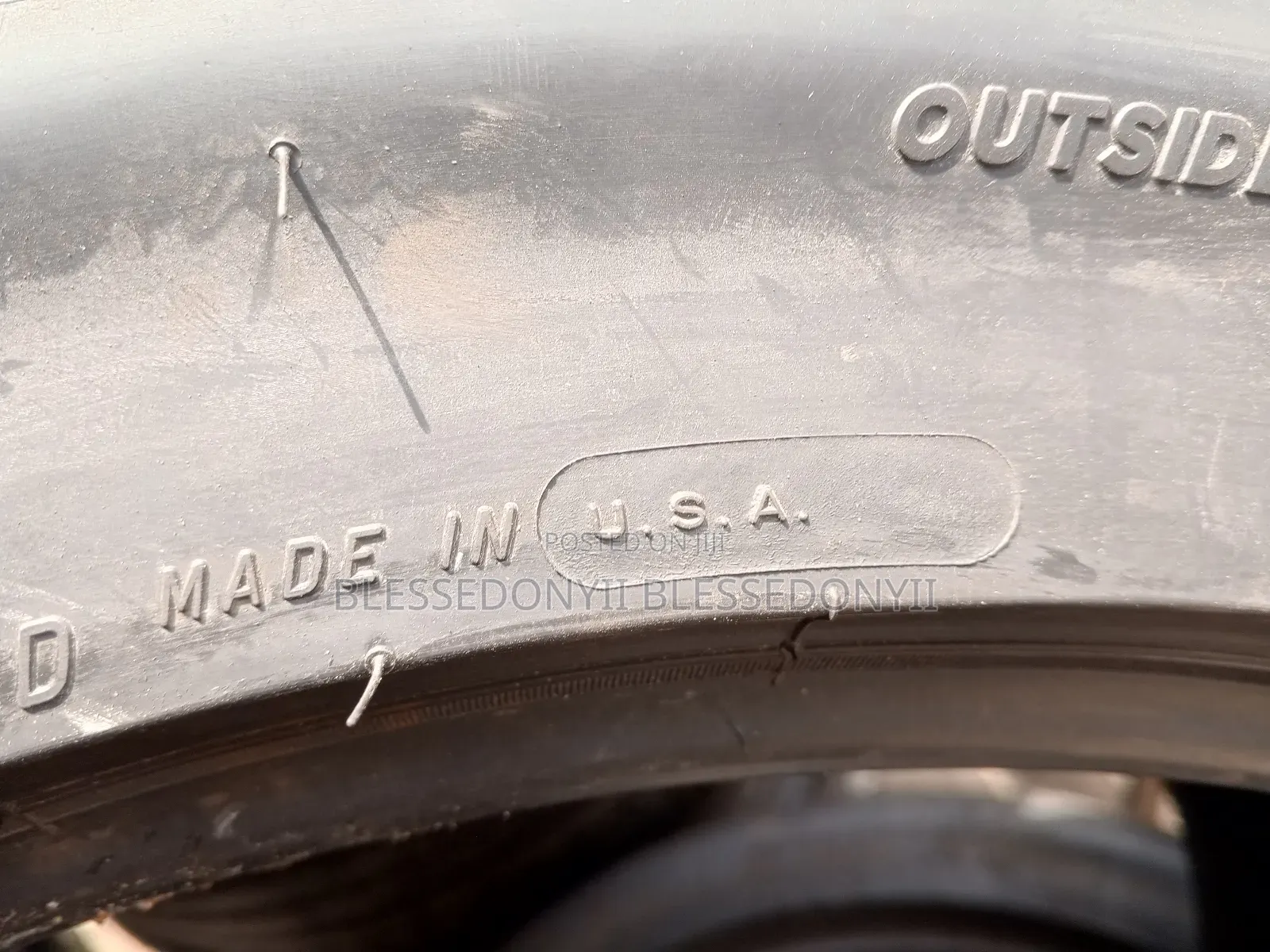 Michelin 325/35/22