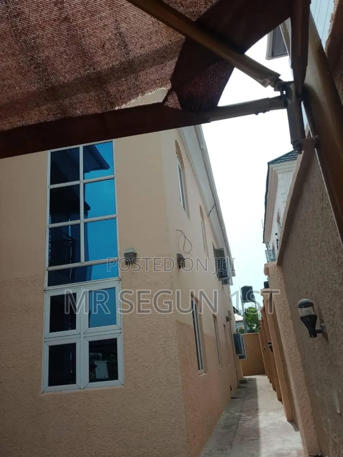 4bdrm Duplex in Akoto Estate, Akala Express for rent