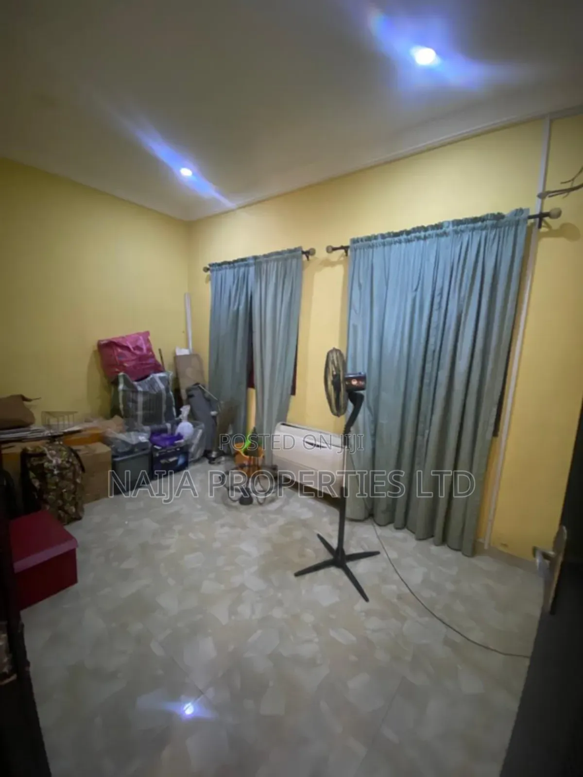 2 Bedroom Bungalow Off Fola Osibo, Lekki Phase 1 for Rent