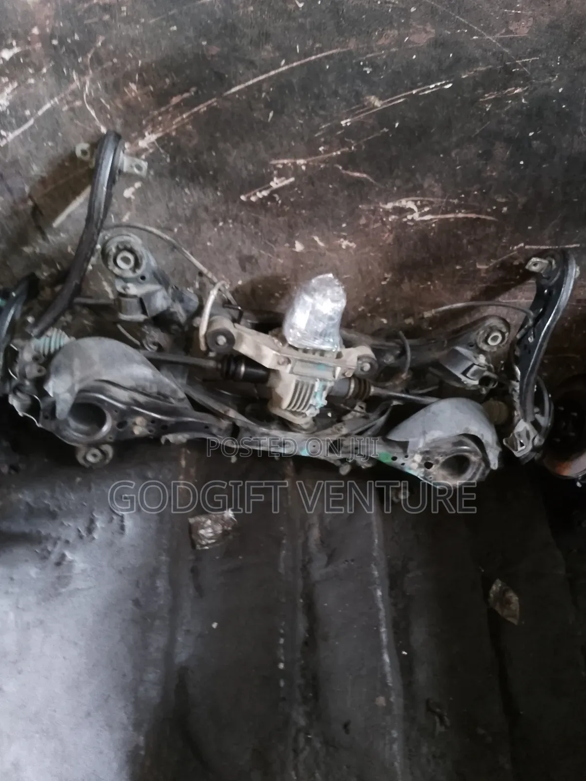 Complete Back Beam Lexus Rx 350 2010
