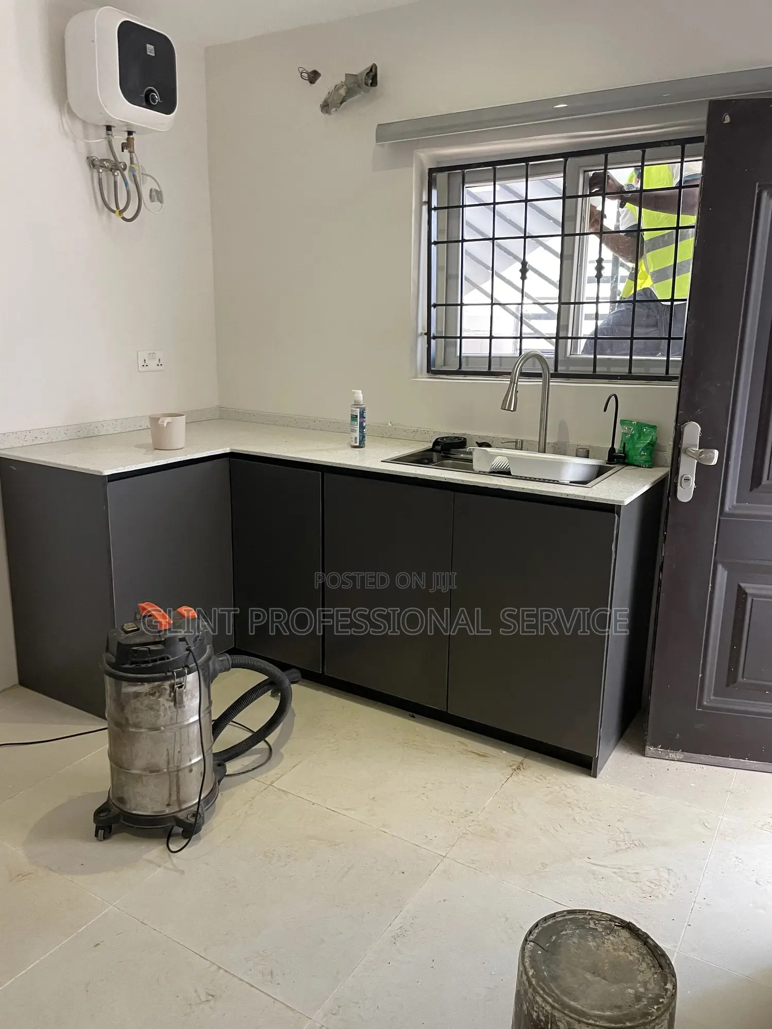 Residential and Commercial Space Cleaning