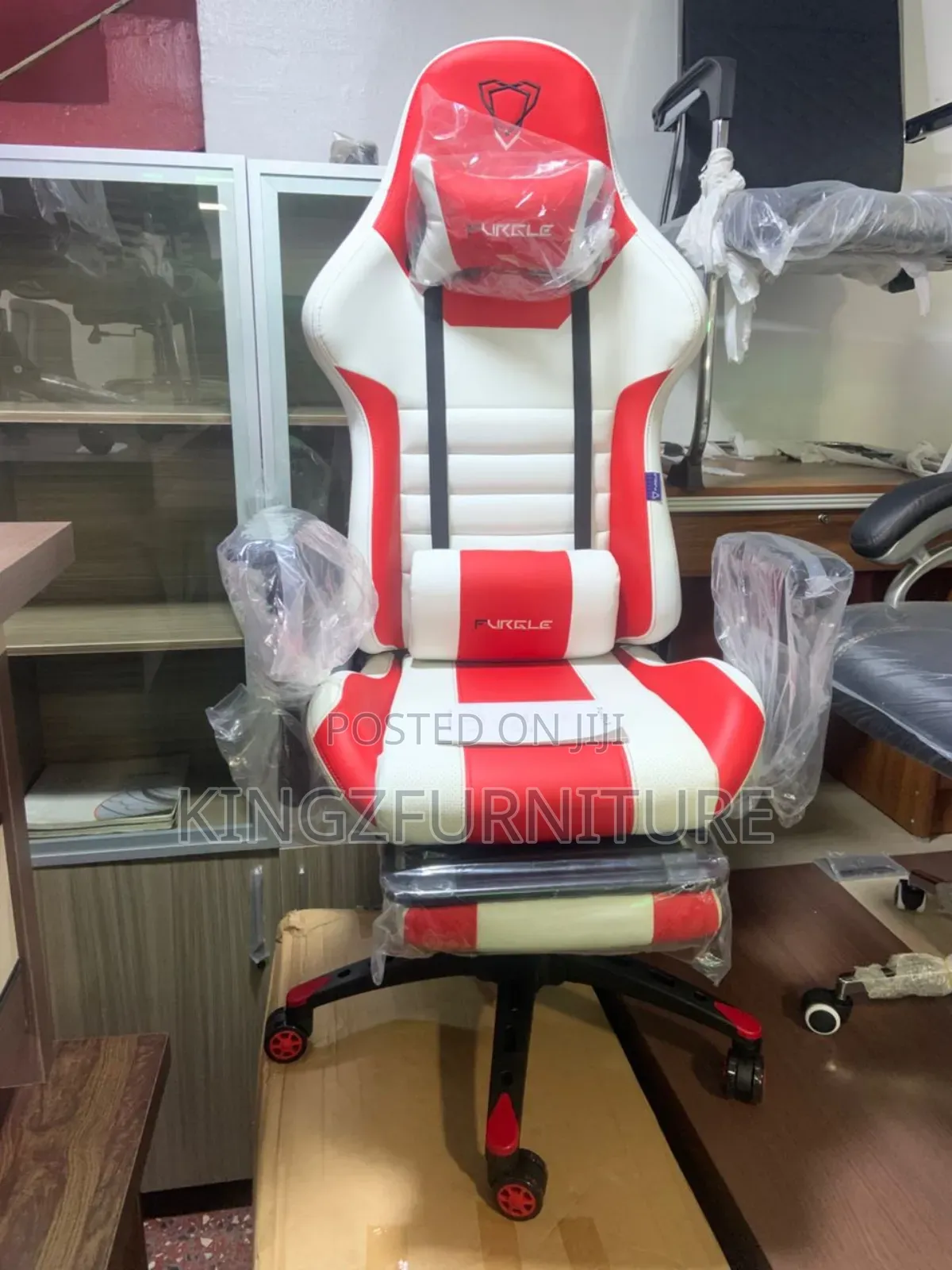 Red and White Furgle Gaming Chair Is