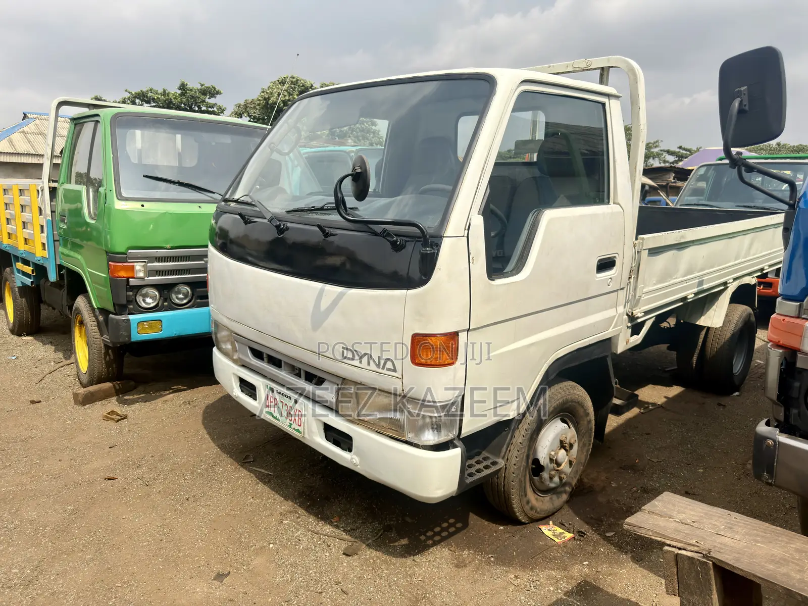 Toyota Dyna 200 (New Model Face) 6 Tyres