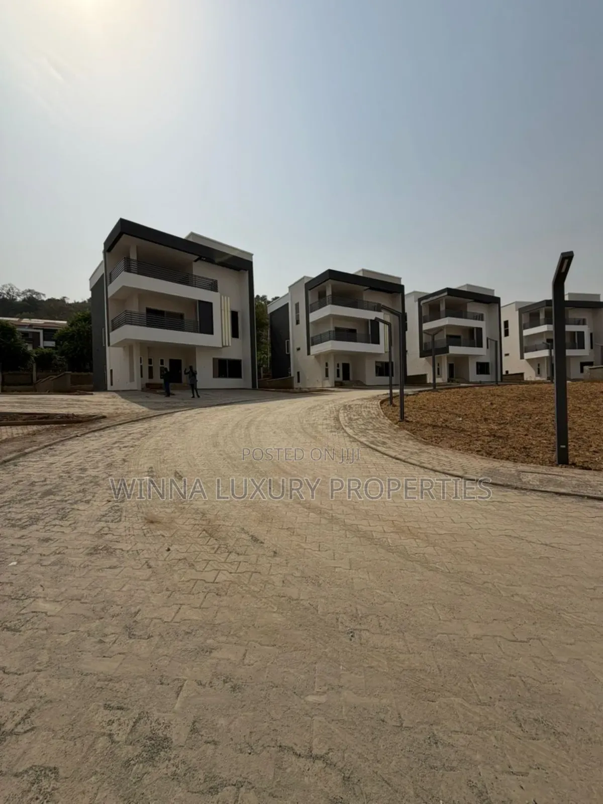 5bdrm Duplex in Kado for sale