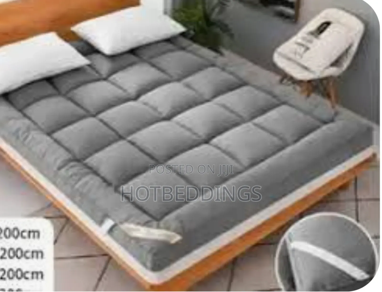 De Grey Mattress Topper