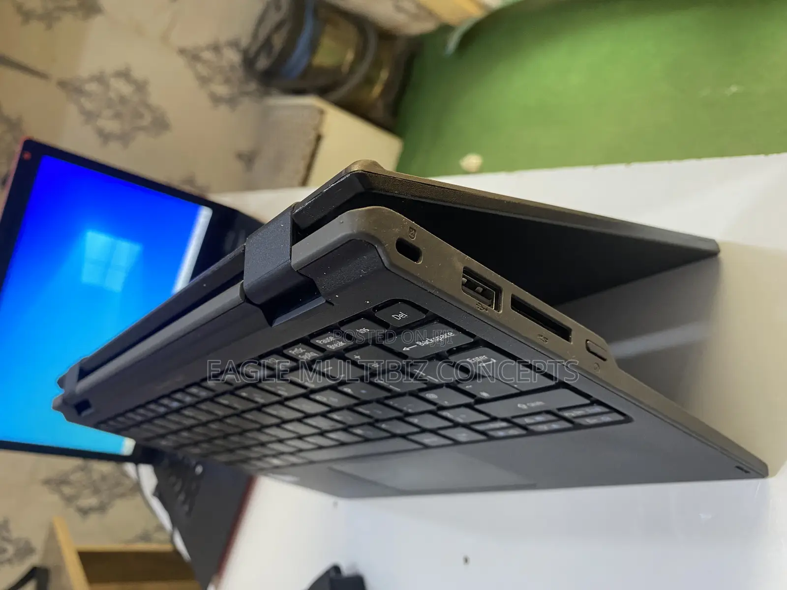 Laptop Acer TravelMate Spin B1 4GB Intel Celeron SSD 60GB
