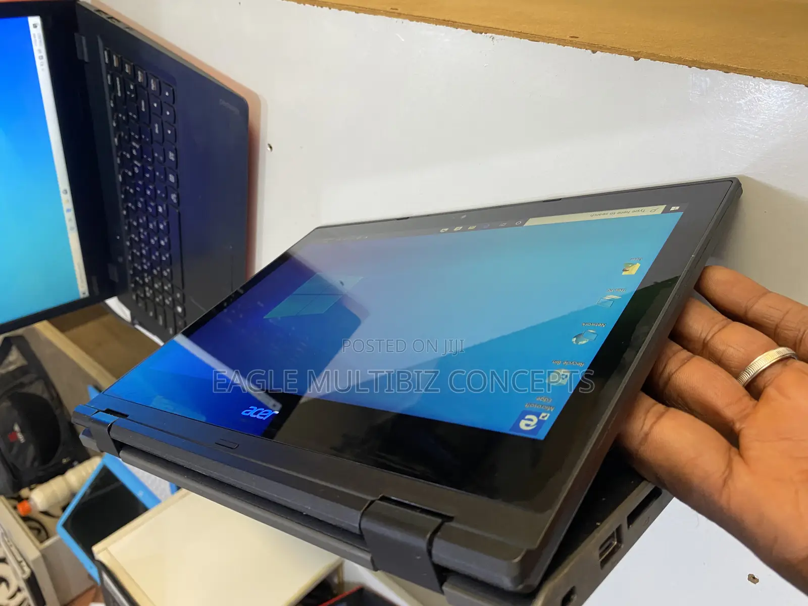 Laptop Acer TravelMate Spin B1 4GB Intel Celeron SSD 60GB