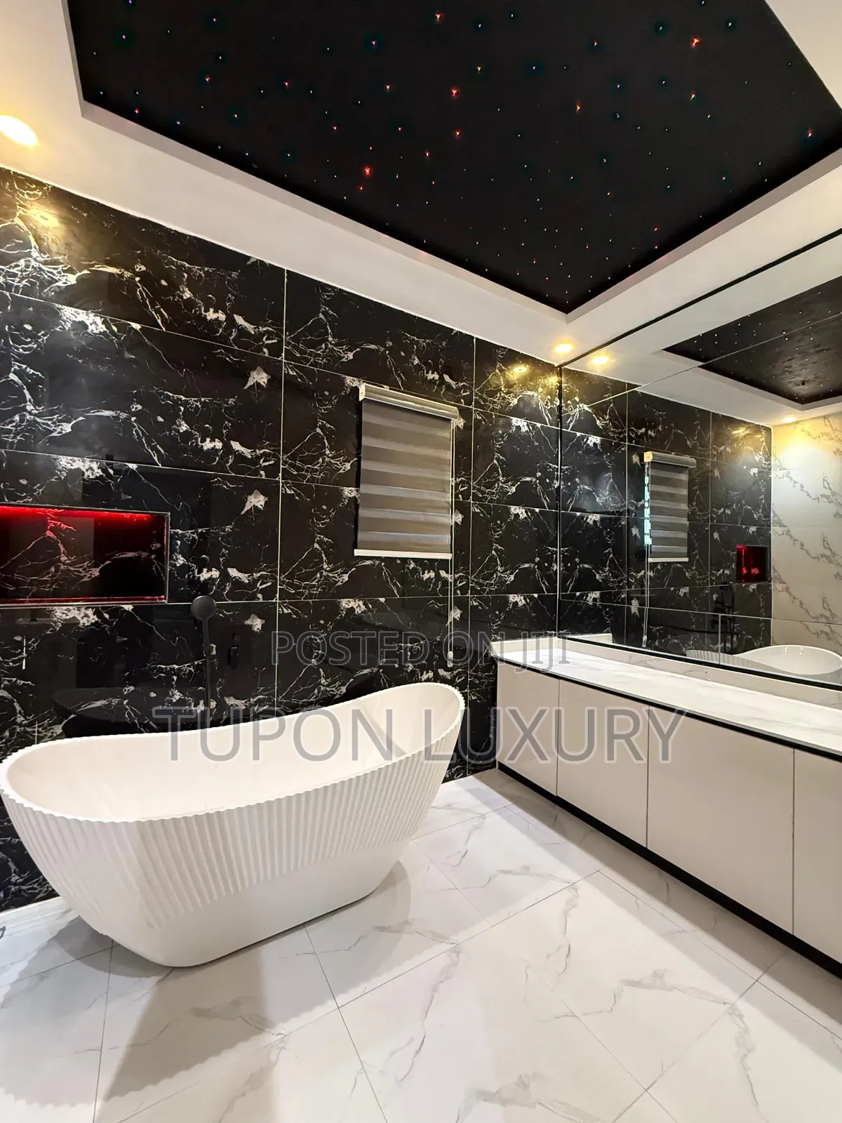 Luxury 2bedroom With Bathtub, BDSM Kit, Private Cinema