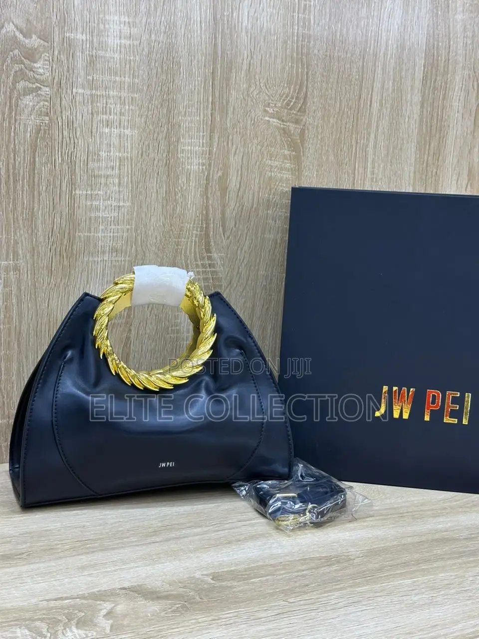 Pw Jei Bag Available in Colours,Fully Packaged With Box , Medium Size