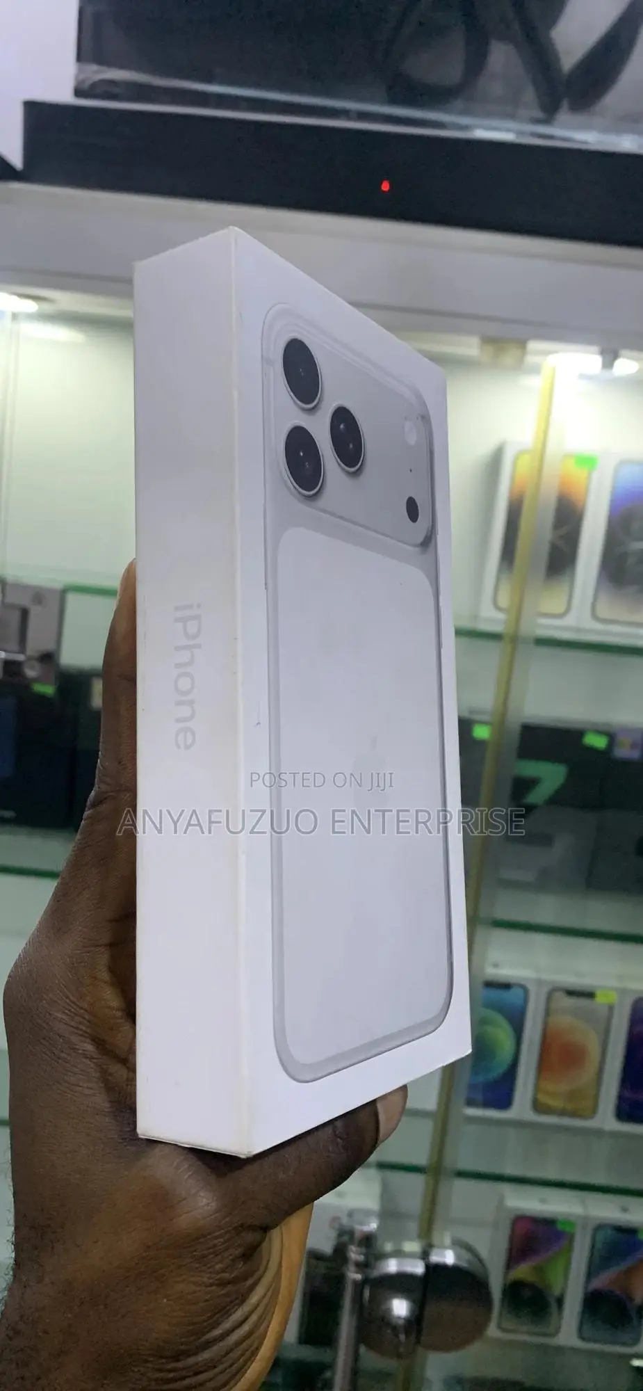 New Apple iPhone 17 Pro Max 256 GB White