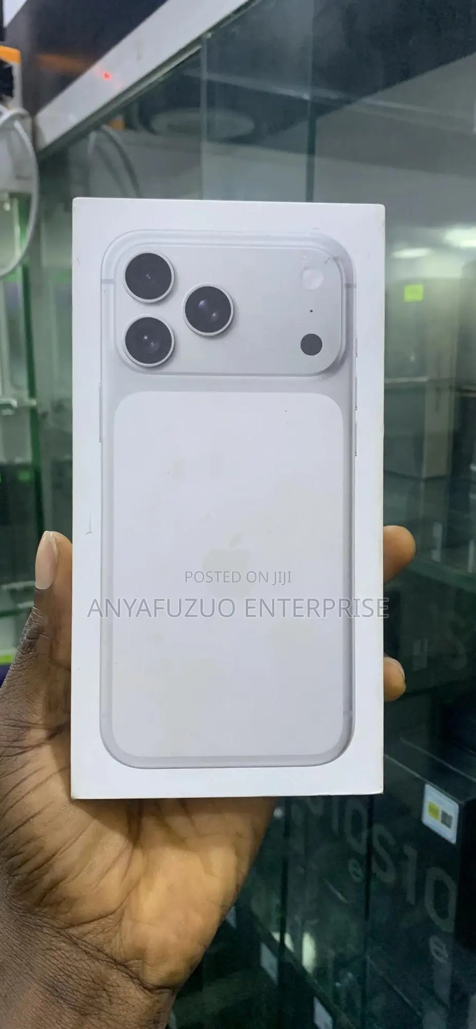 New Apple iPhone 17 Pro Max 256 GB White