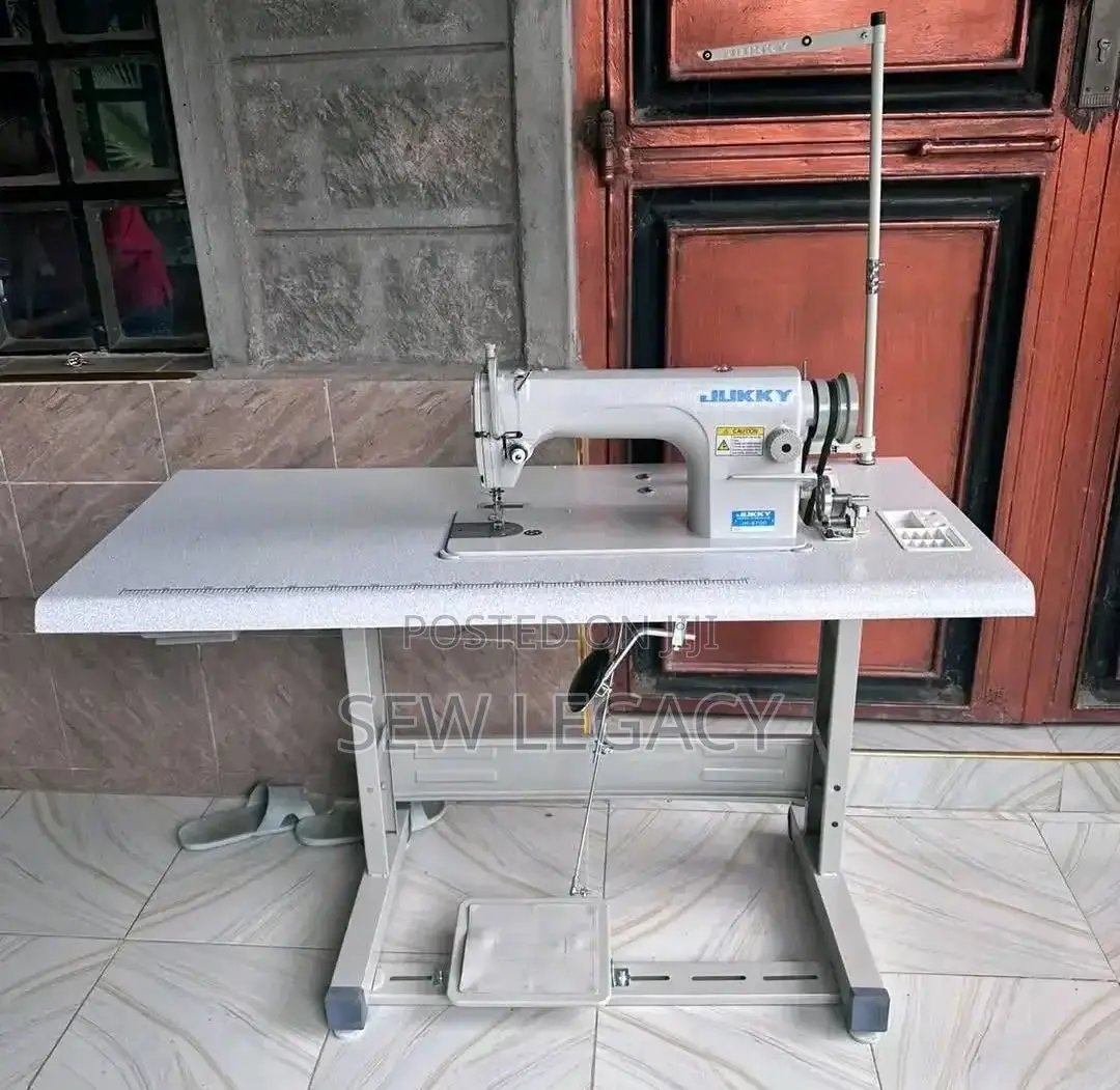 Jukky Straight Sewing Machine