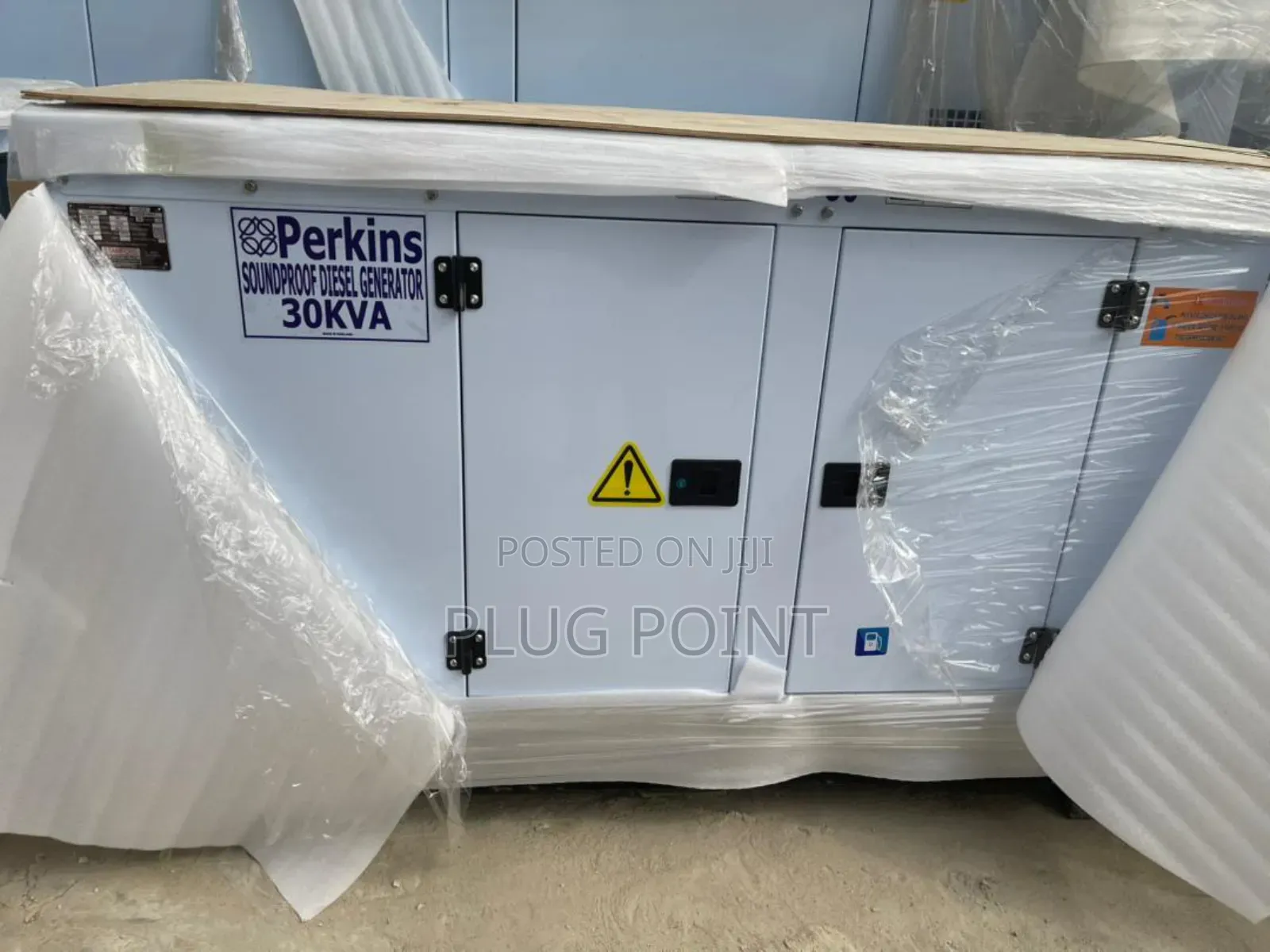 30kva Soundproof Perkins Silent Diesel Engine Generator