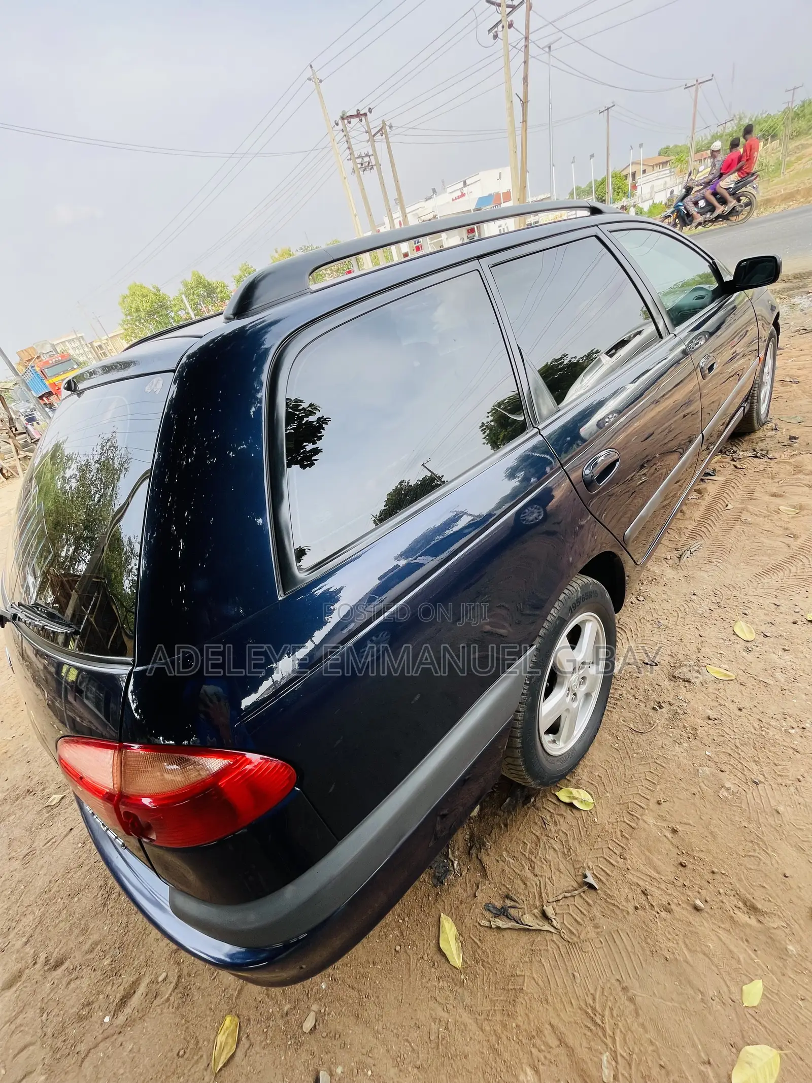 Toyota Avensis 2003 Blue
