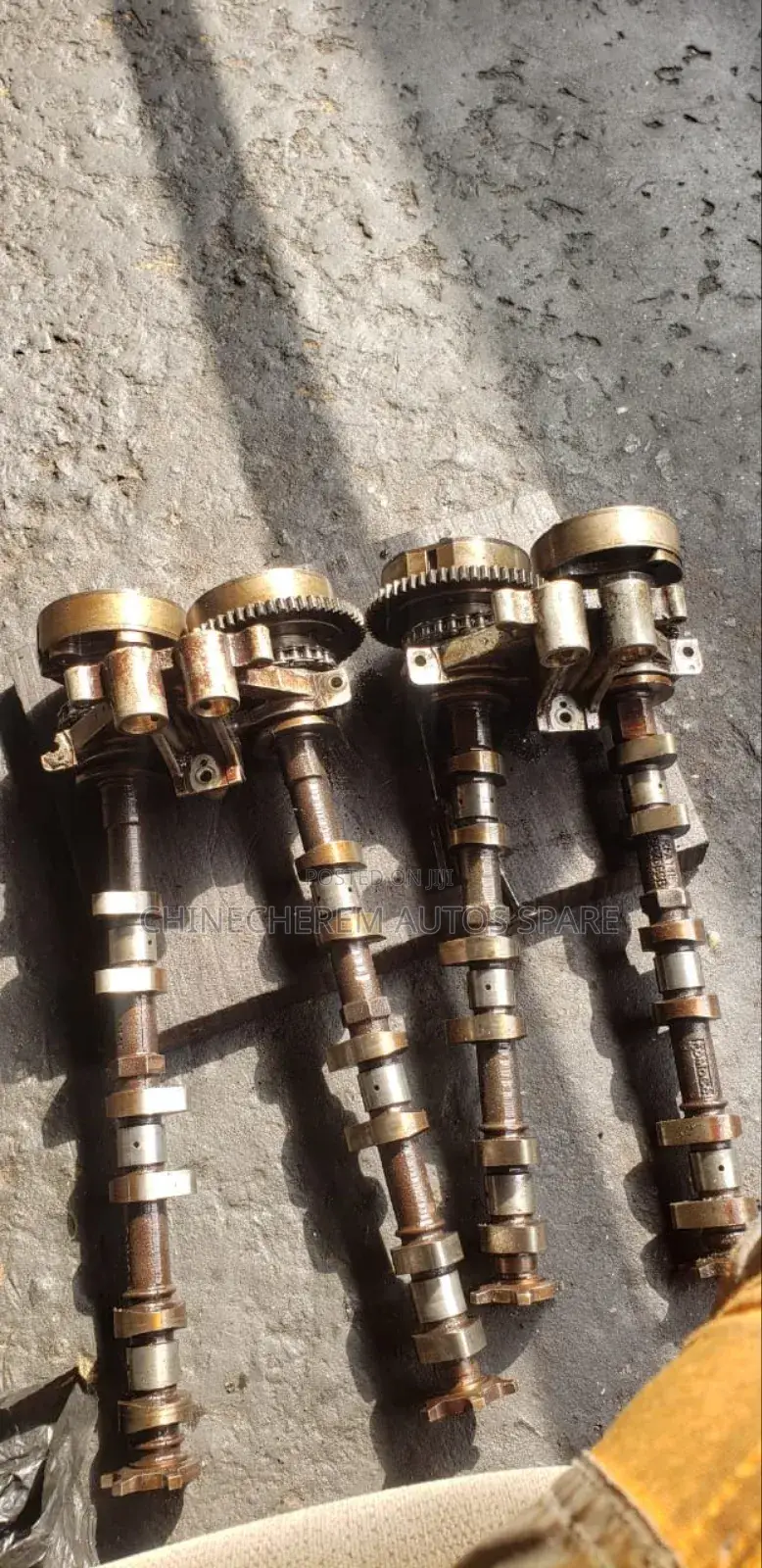 Complete Camshaft Ford Edge 2012 and Ford Explorer 2013