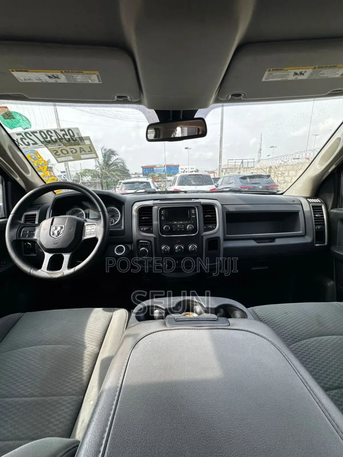 Dodge RAM 1500 5.7 Petrol AWD 2017 Silver