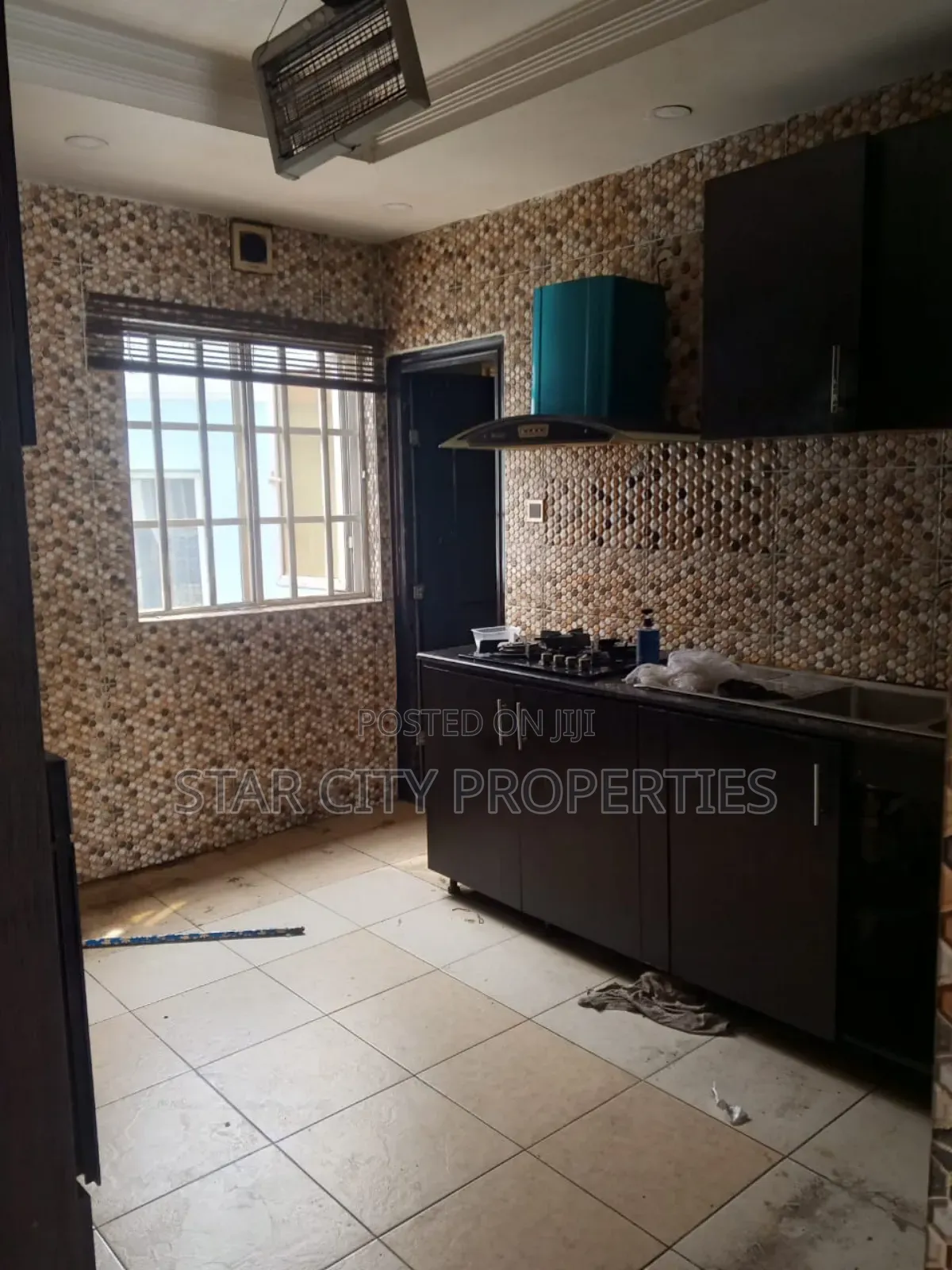 3bdrm Apartment in Awuse Estate, Opebi for rent
