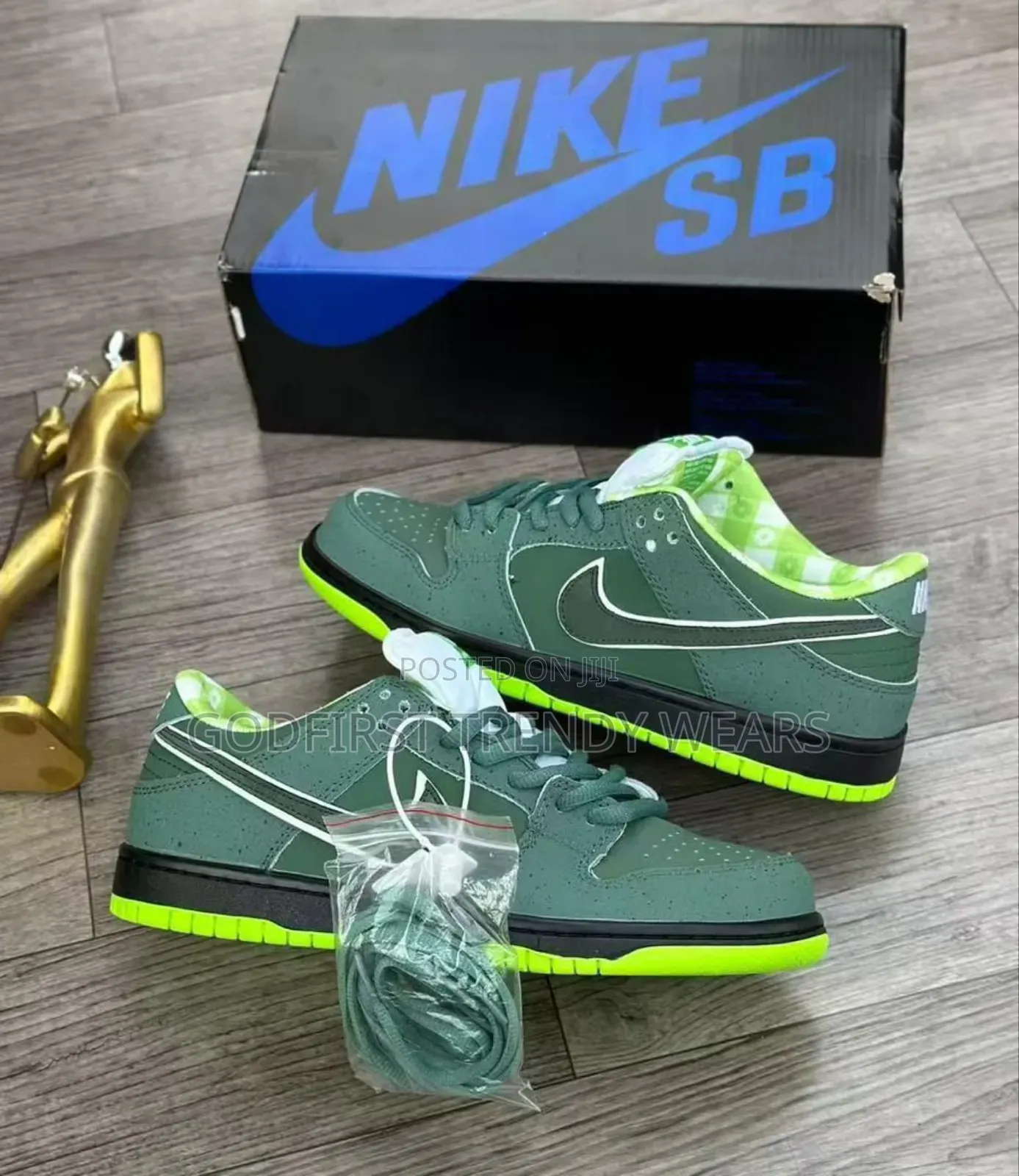New Classic Designs Sneakers Treating