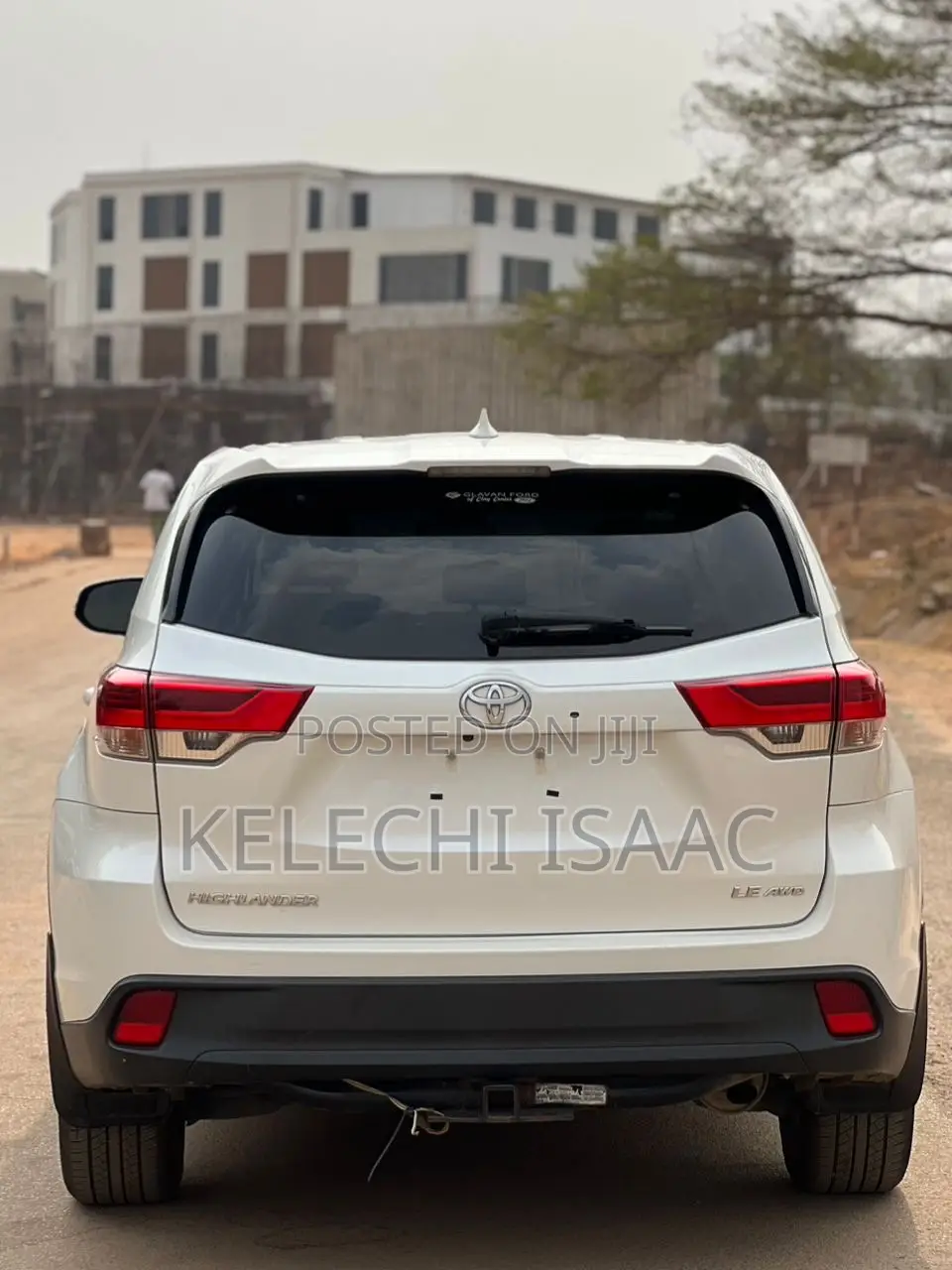Toyota Highlander LE Plus 4x4 V6 (3.5L 6cyl 8A) 2018 White