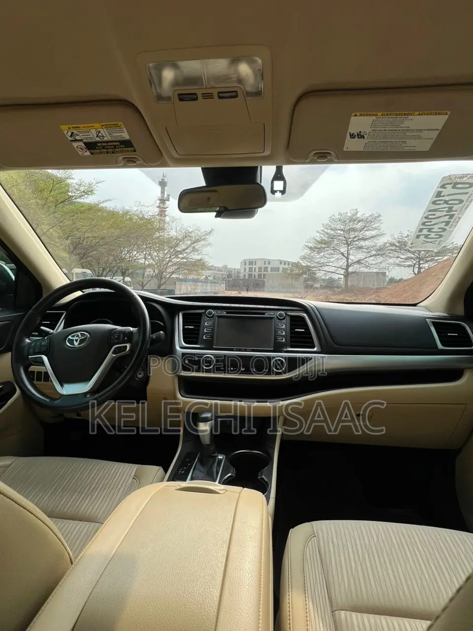 Toyota Highlander LE Plus 4x4 V6 (3.5L 6cyl 8A) 2018 White