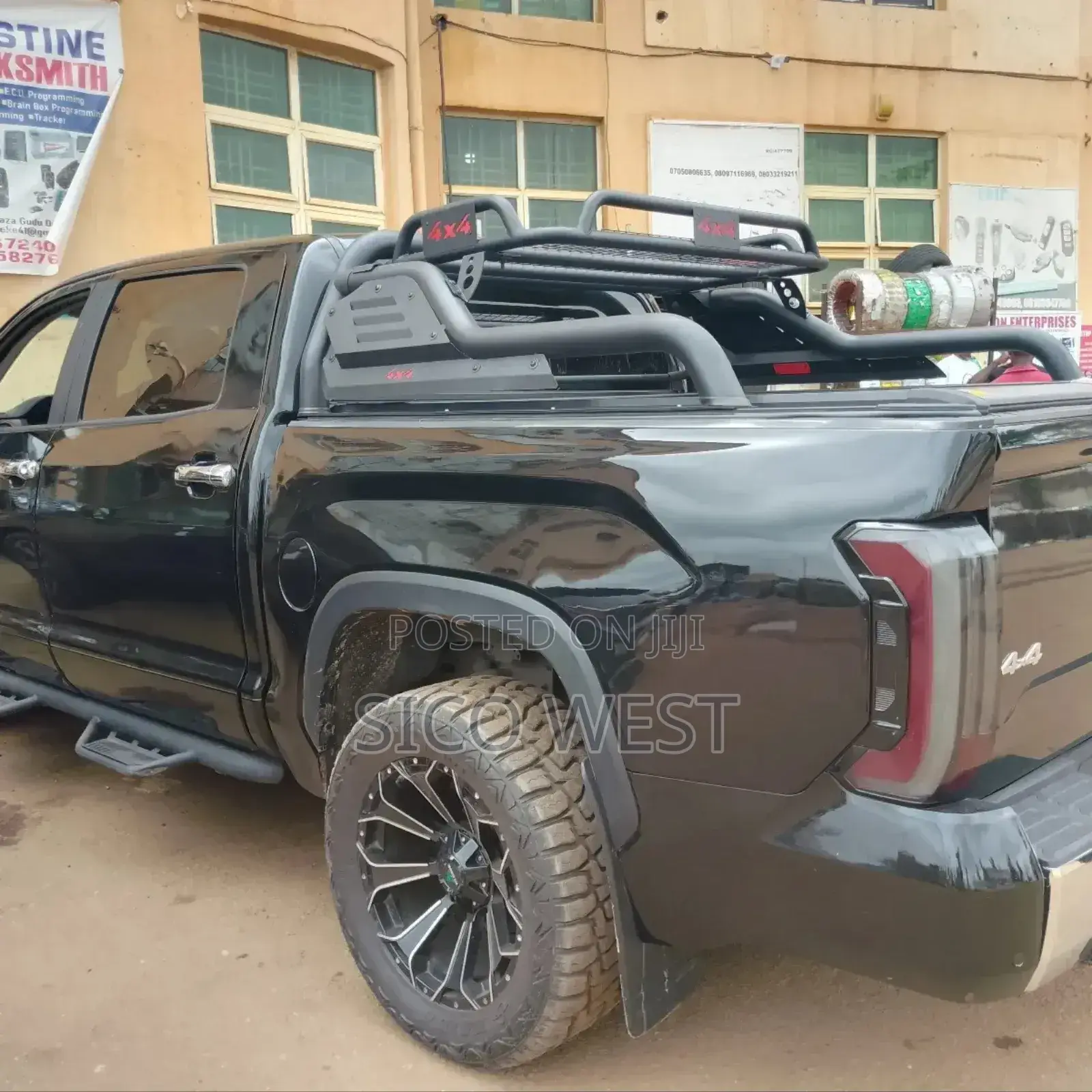 Booth Cover for Pickup Vehicles