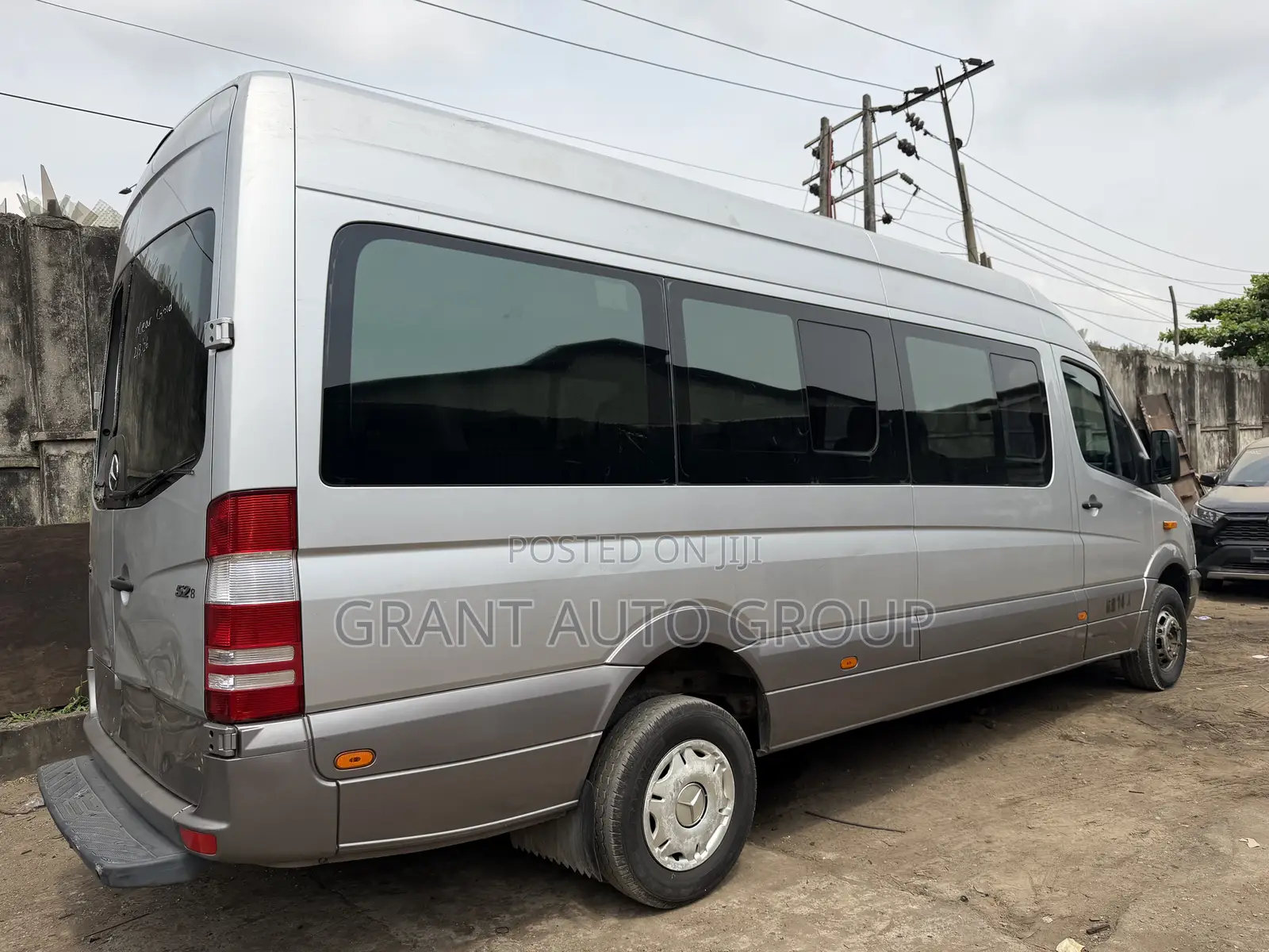 Mercedes-Benz Sprinter 2012 Silver