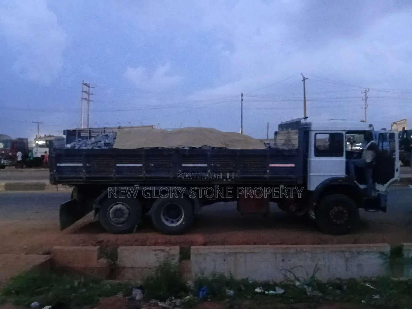 30tons of Granite and Sharp Sand