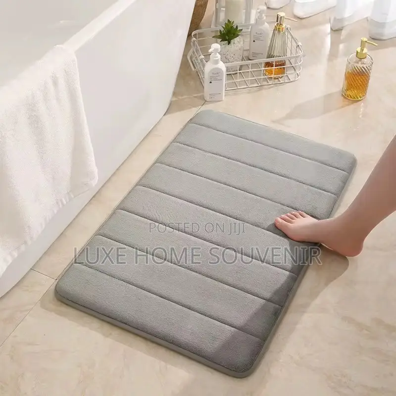 Bathroom Floor Mat