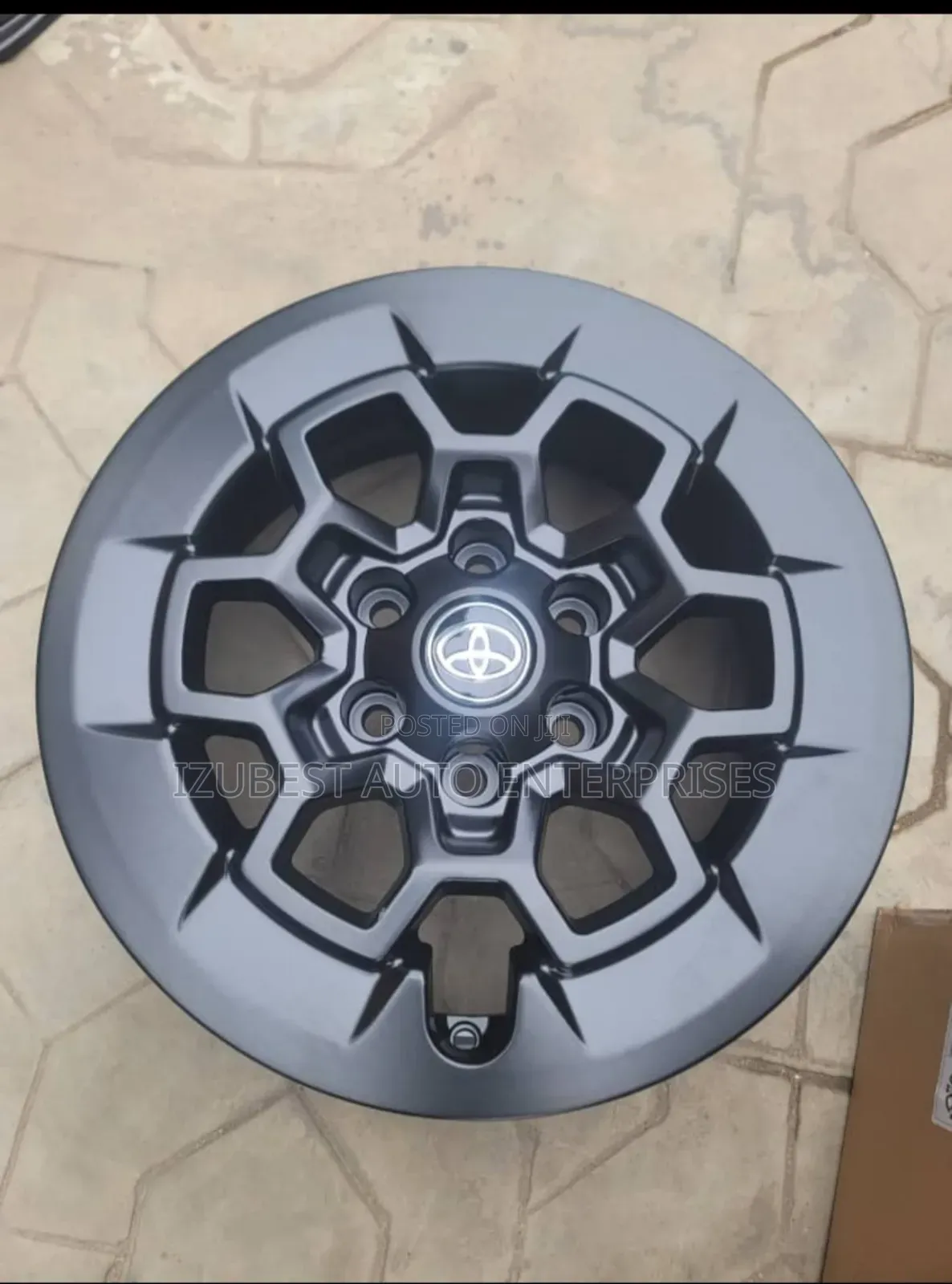 17inch Rim Toyota Hilux