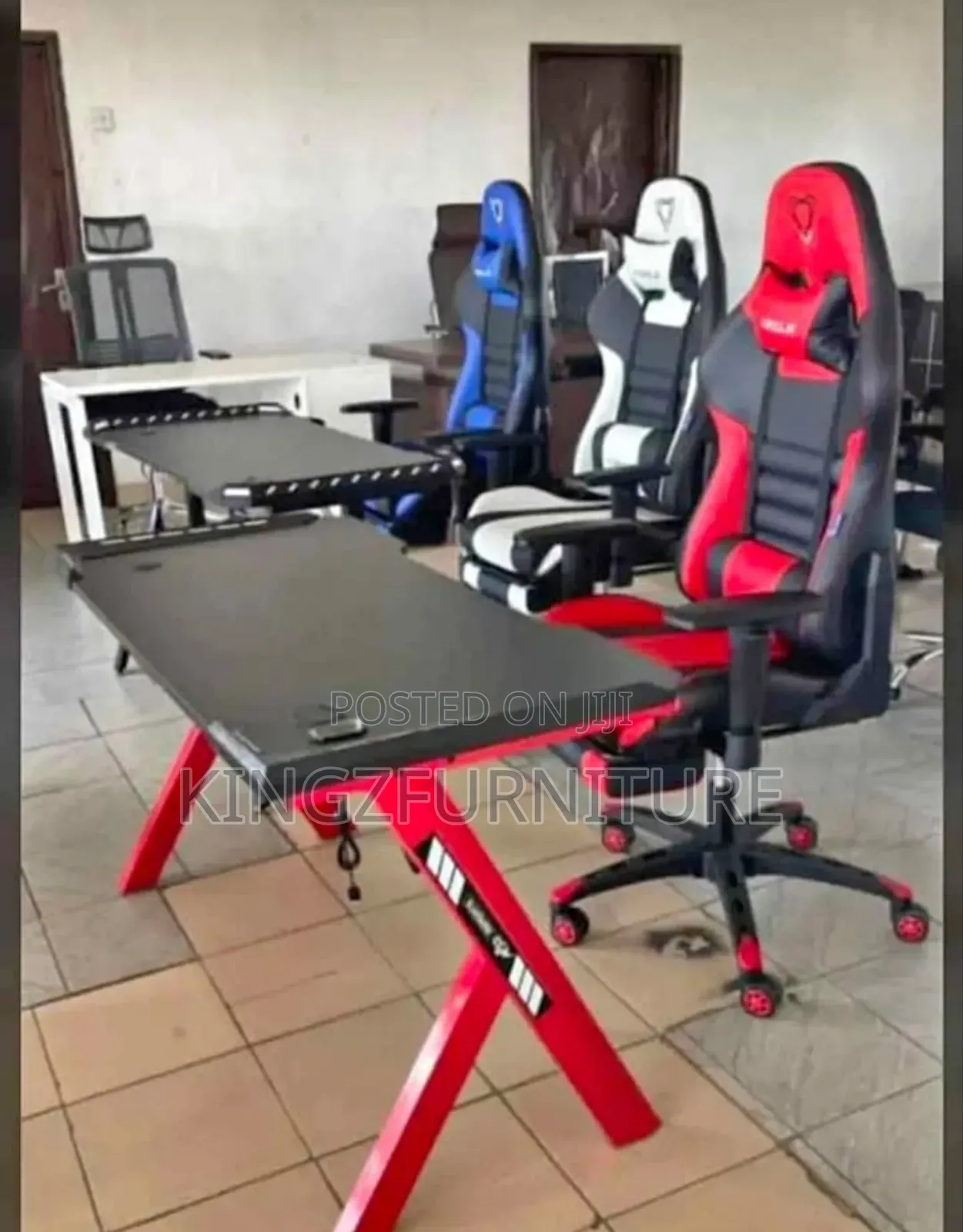 Executive Gaming Chair and Desk Set