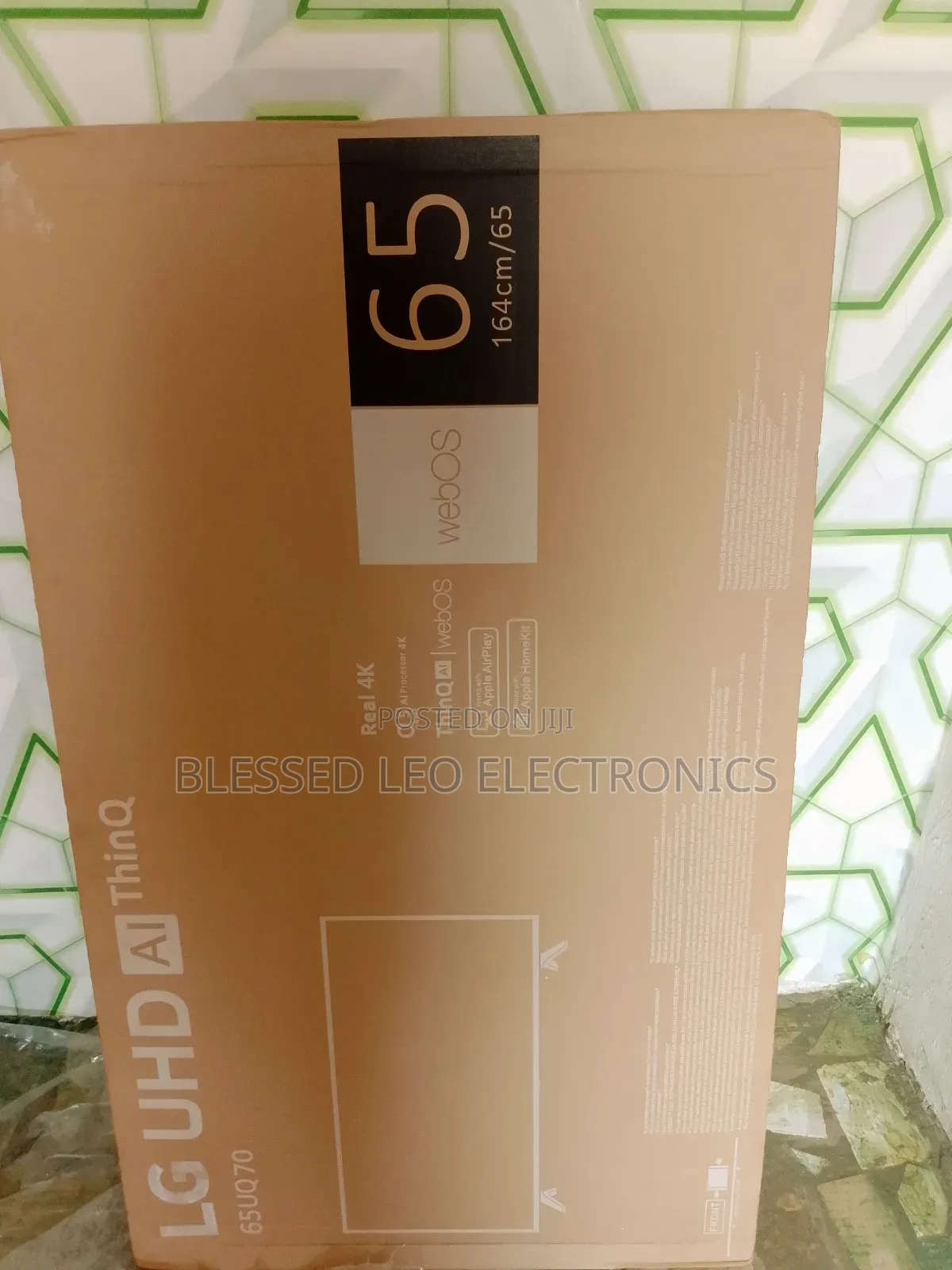  65" Premium Smart Tv – Bring the Cinema Home! 
