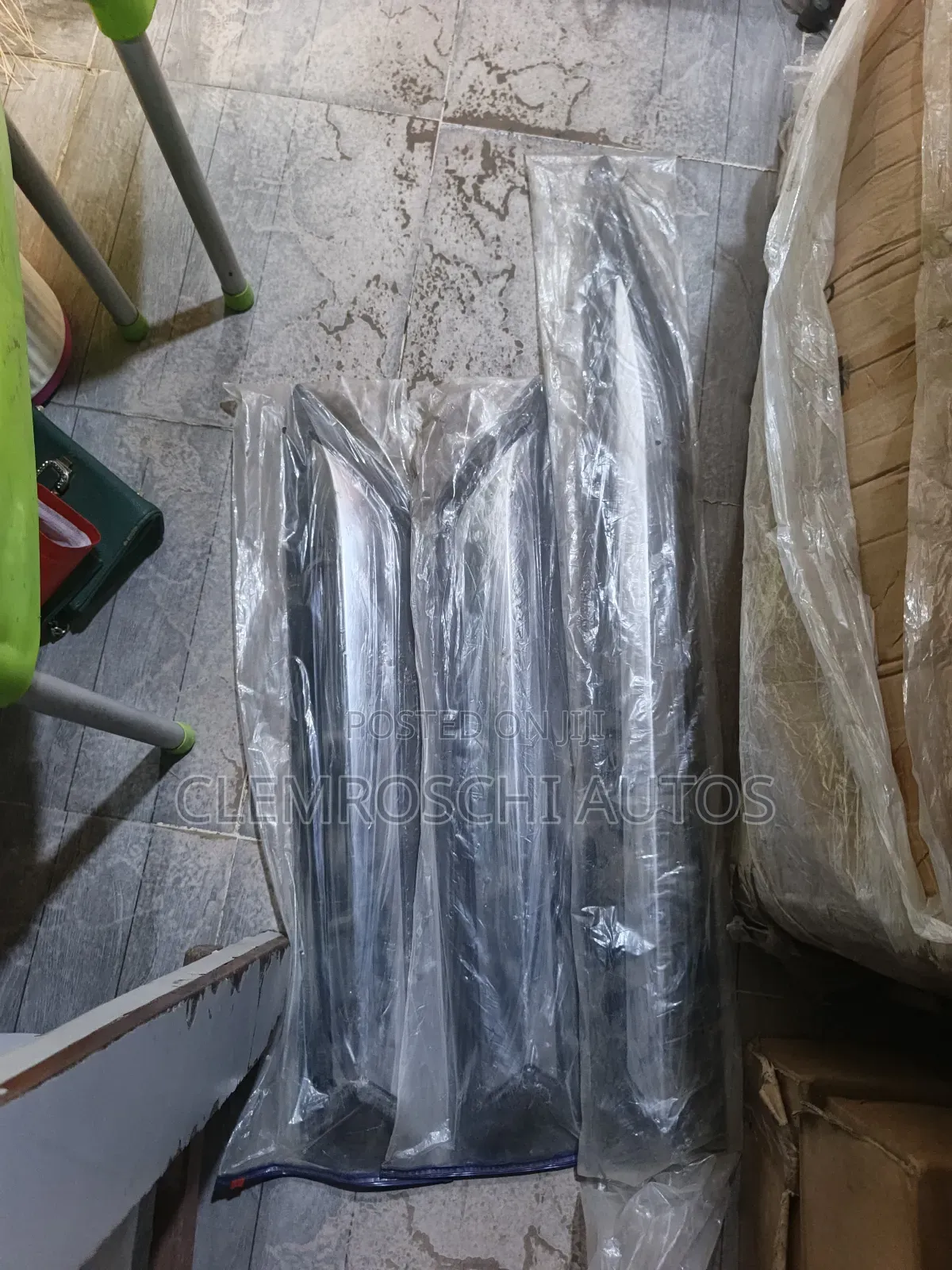 High Quality Certified Complete Brand New Door Chrome Hilux 2025
