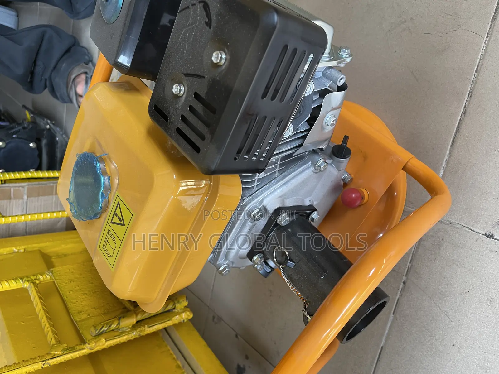 Honda Engine Poker Vibrator Machine