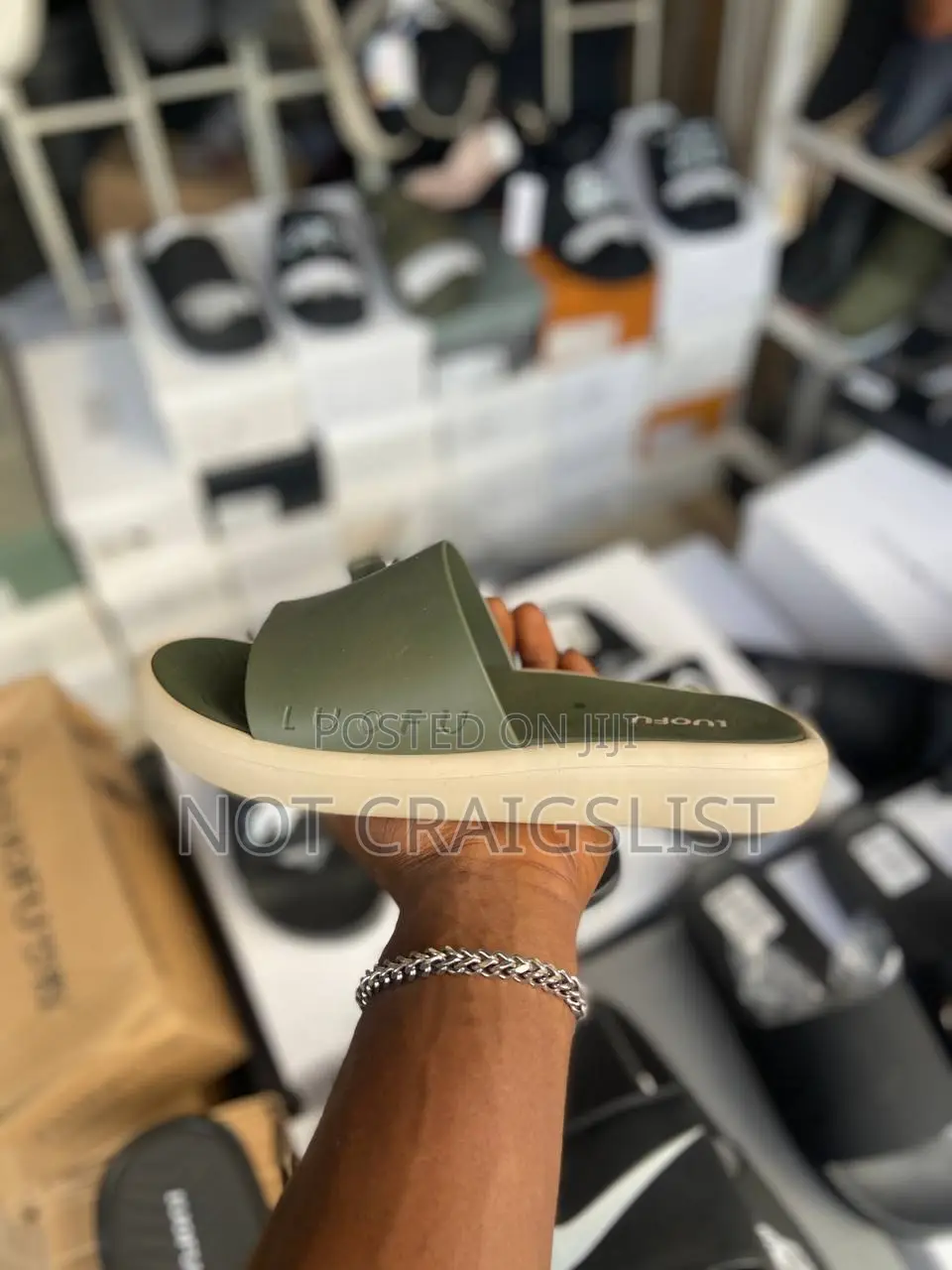 Comfy Luofu Slides for Men Women – Soft Palm Slippers