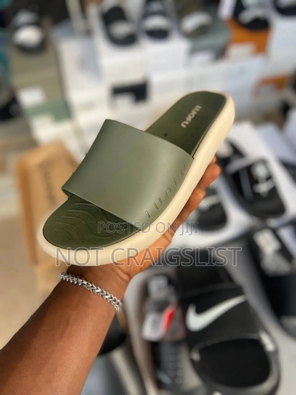 Soft Comfy Luofu Slides – Premium Palm Slippers