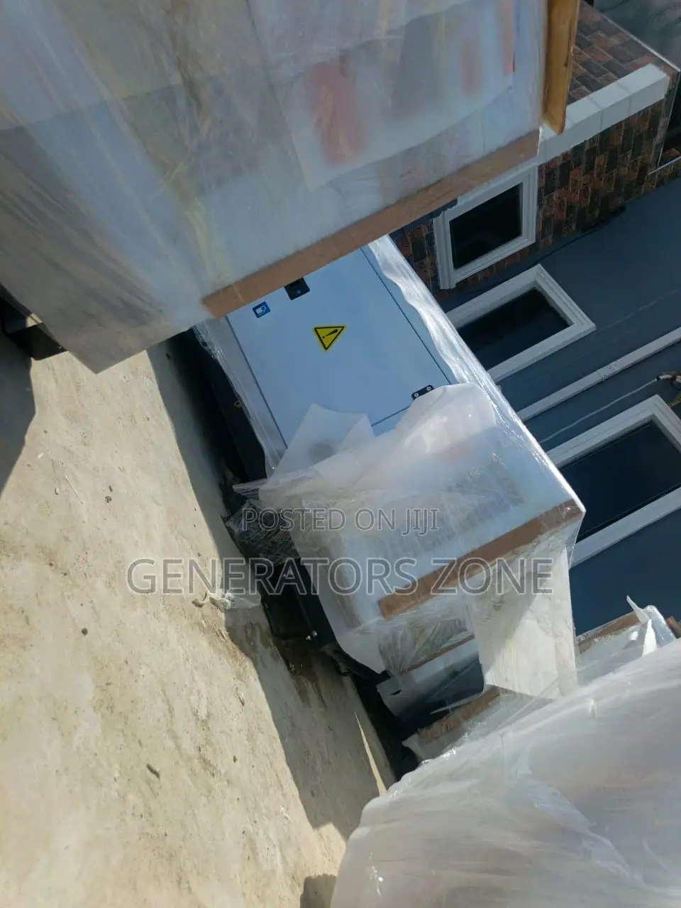 Heavy Duty 15kva Diesel Generator Soundproof Perkins Build