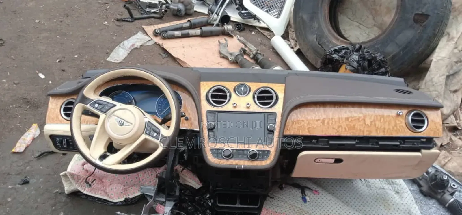 High Quality Certified Complete Dashboard Bentley Bentayga 2018-2026