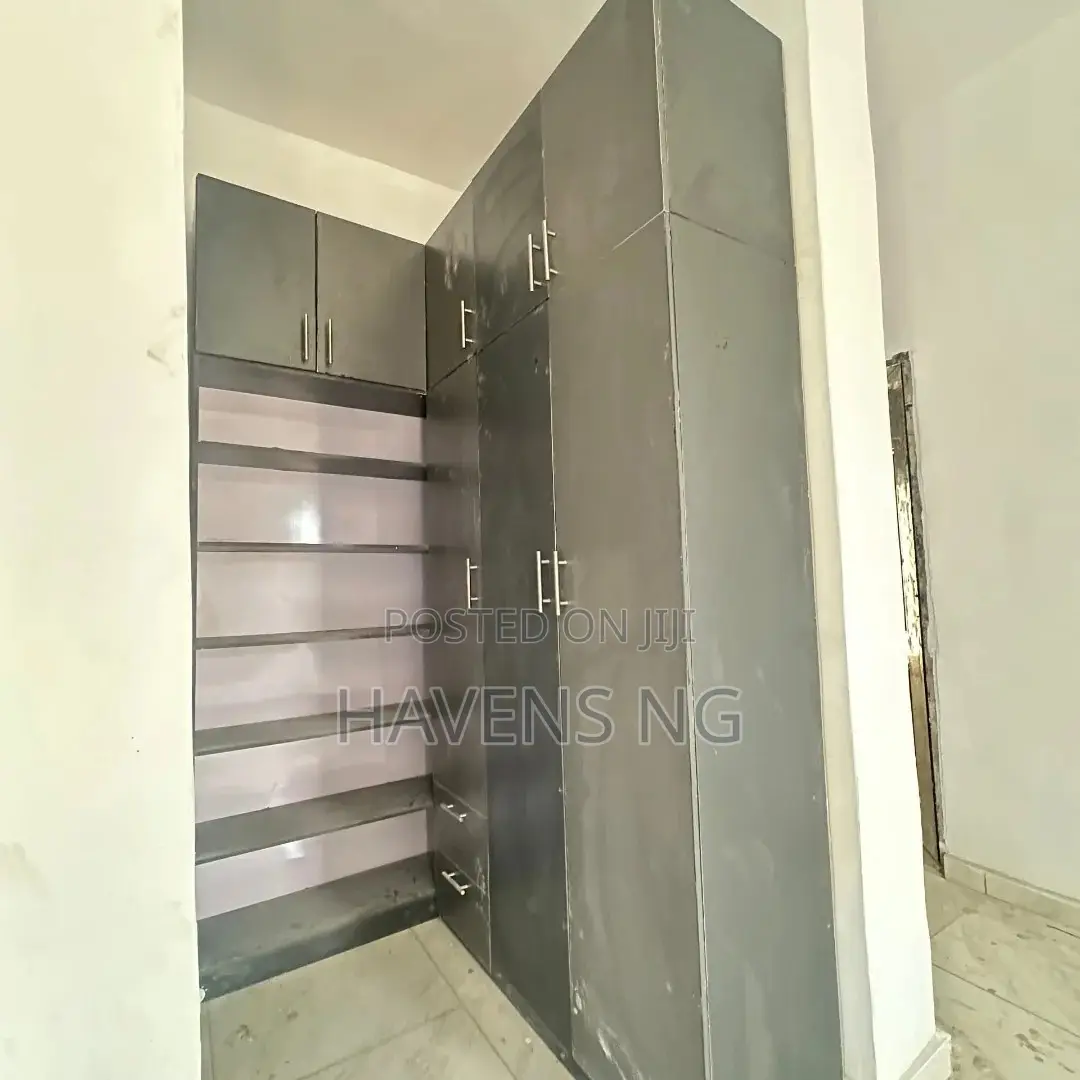 3bdrm Bungalow in Jericho for sale