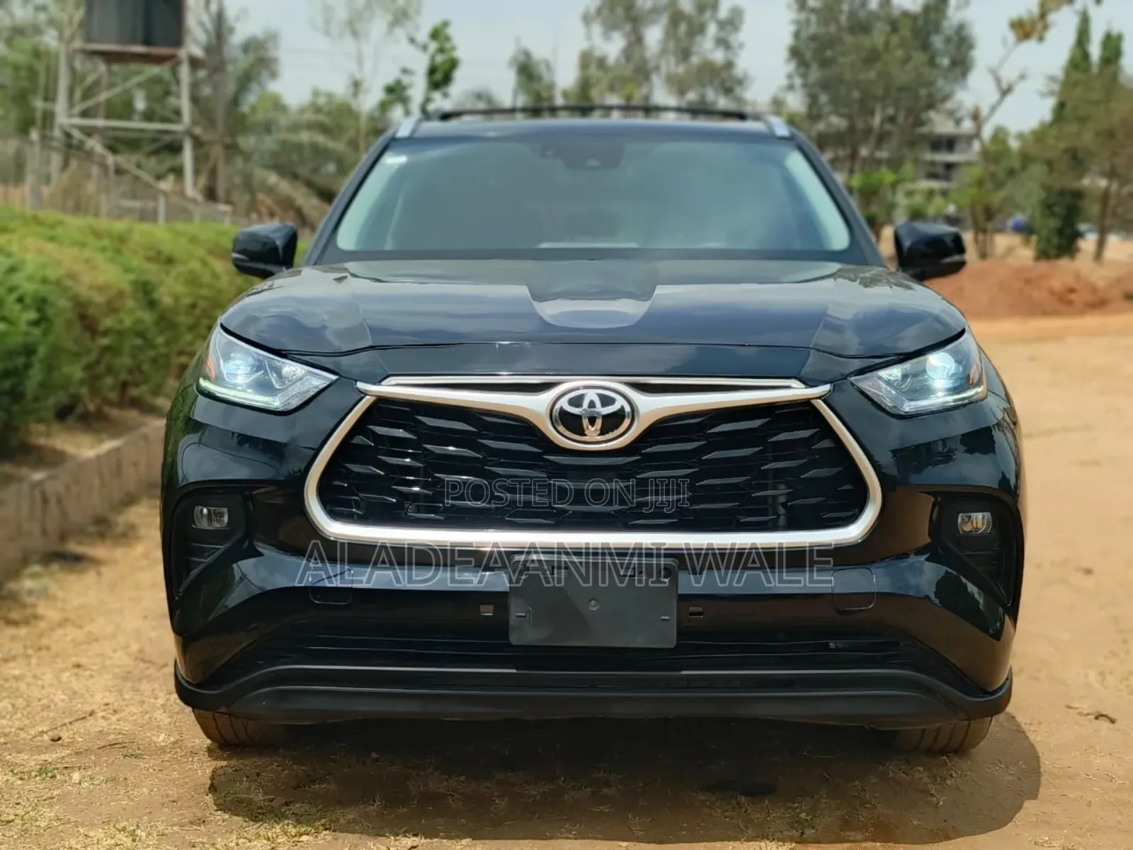 Toyota Highlander XLE 2022 Black