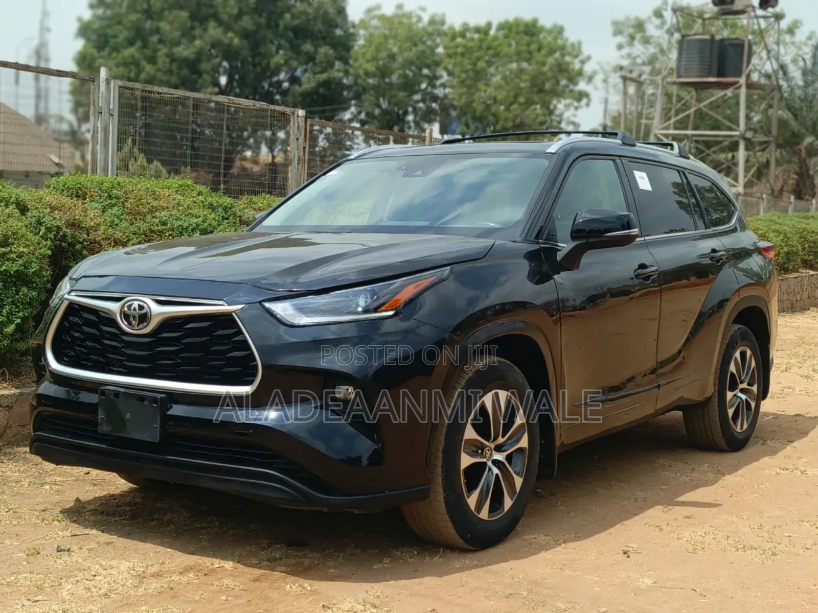 Toyota Highlander XLE 2022 Black