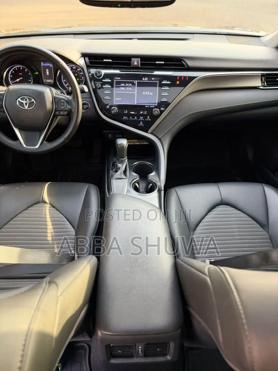 Toyota Camry SE (2.5L 4cyl 8A) 2019 Black