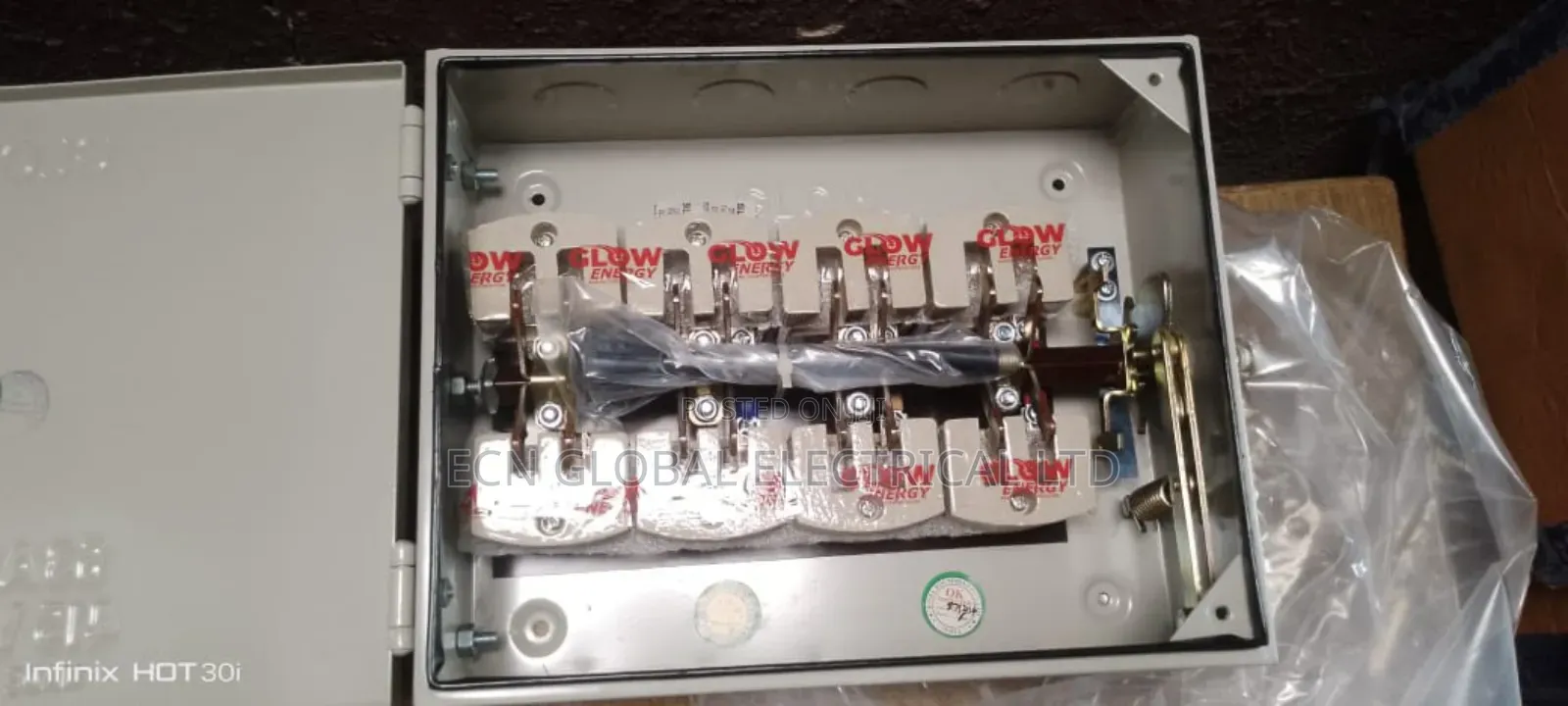 63a Changeover Switch With Glow Indicator