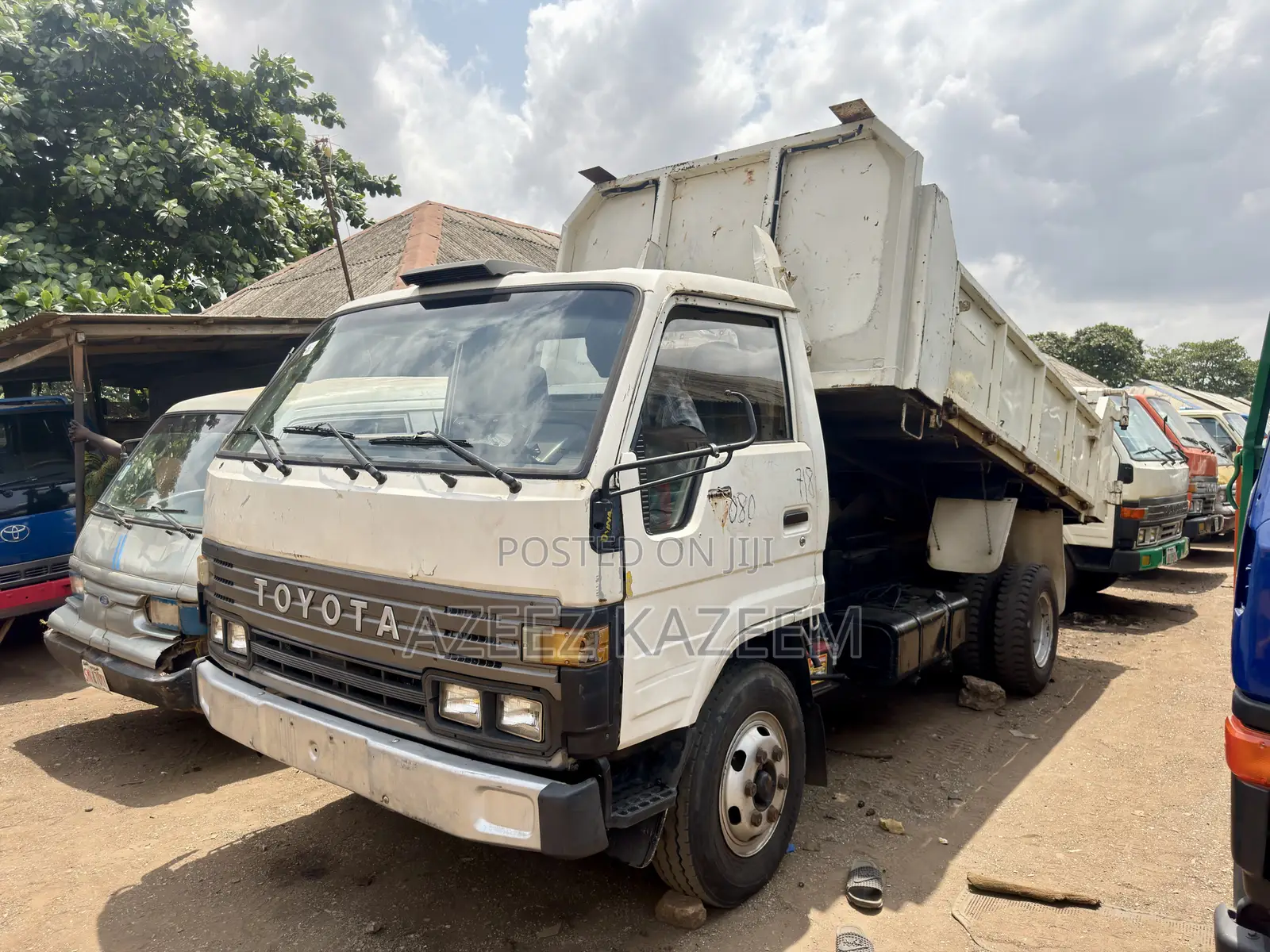 Toyota Dyna 300 Tipper Foreign Used ( Tokunbo )