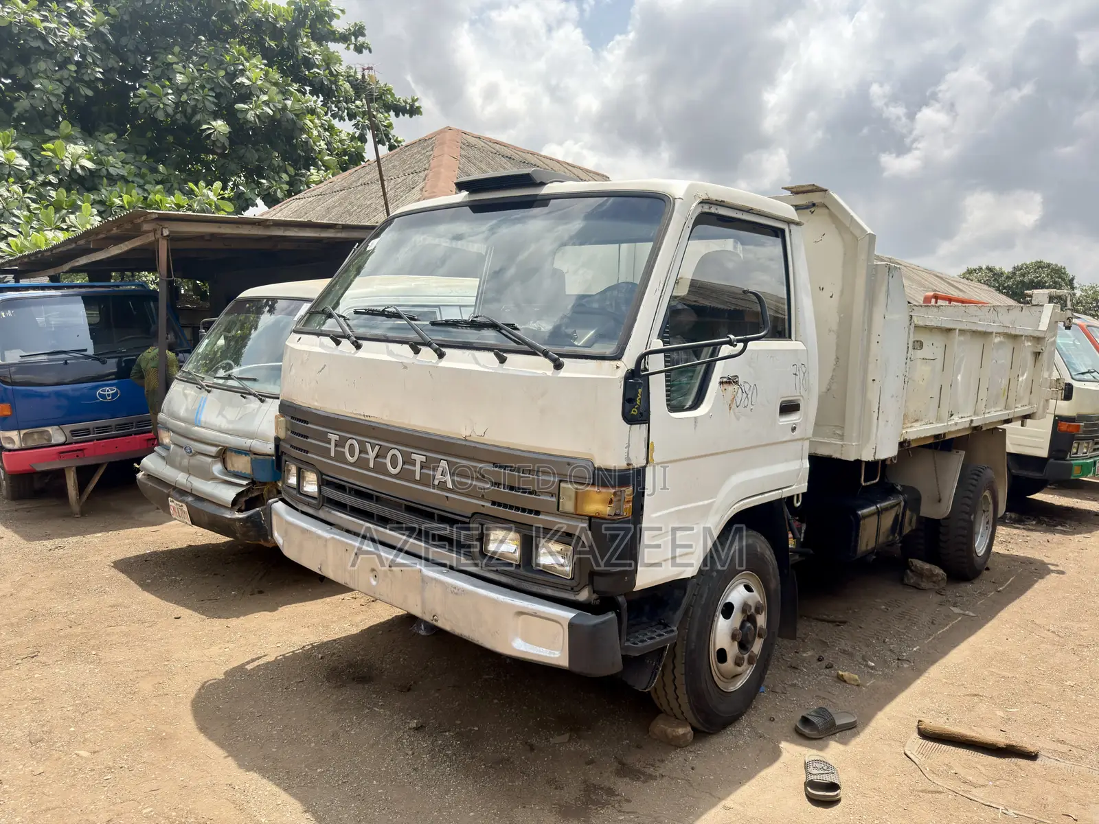 Toyota Dyna 300 Tipper Foreign Used ( Tokunbo )