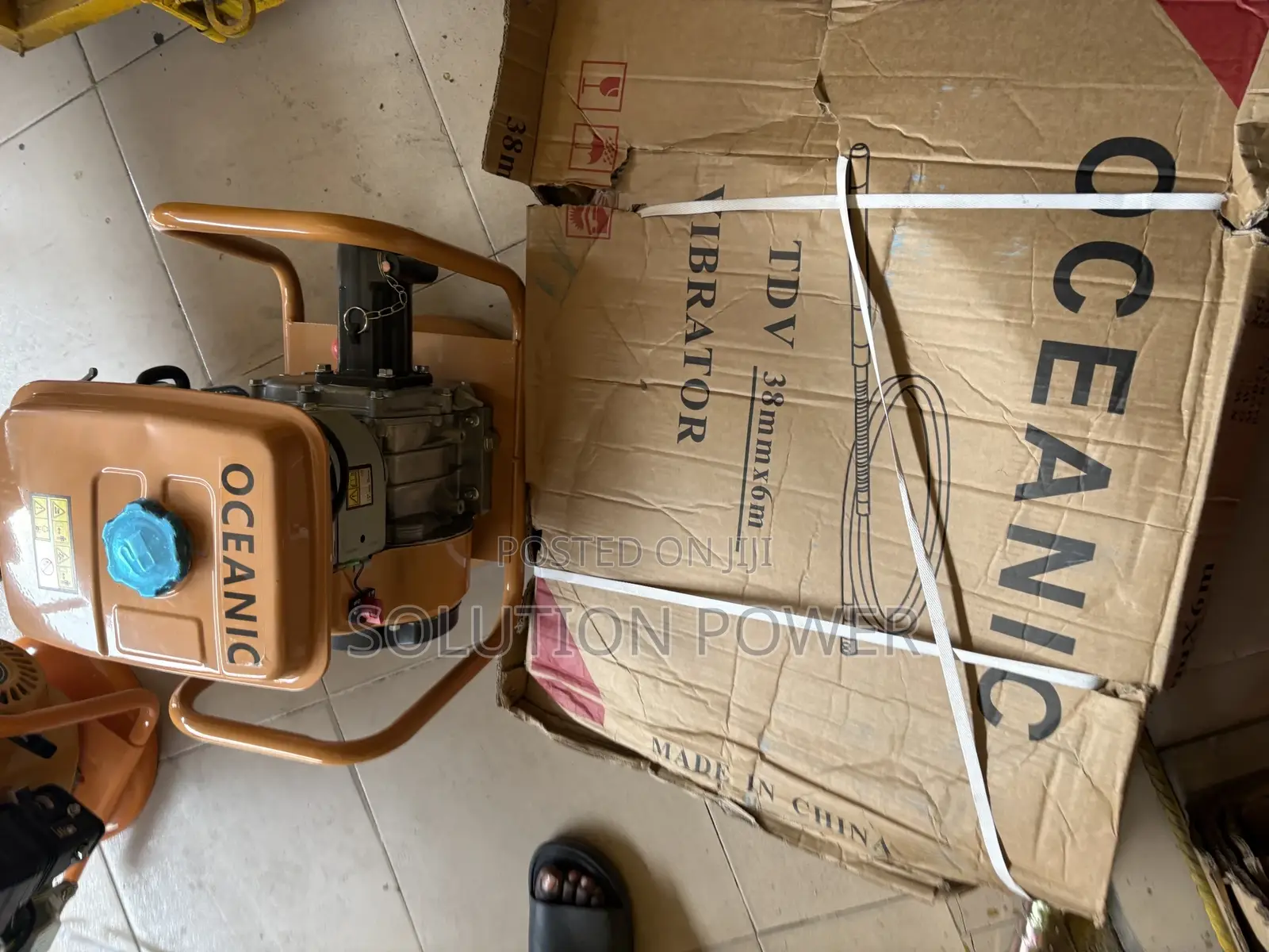 Concrete Vibrator (Poka Vibrator)